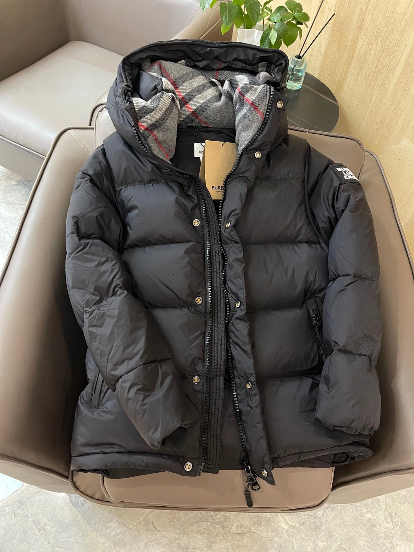 Effortless Burberry Down Jackets 99057