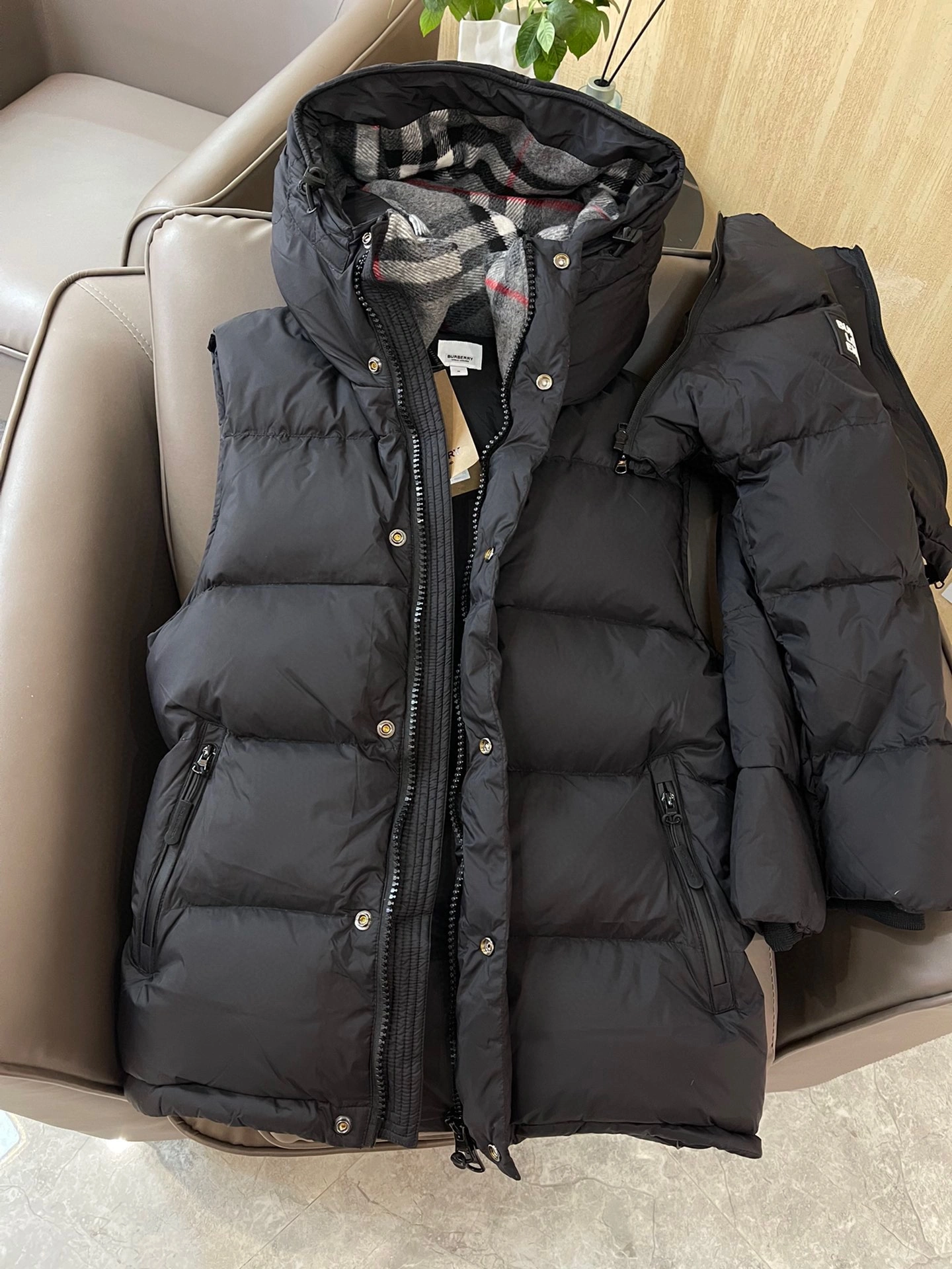 Effortless Burberry Down Jackets 99057