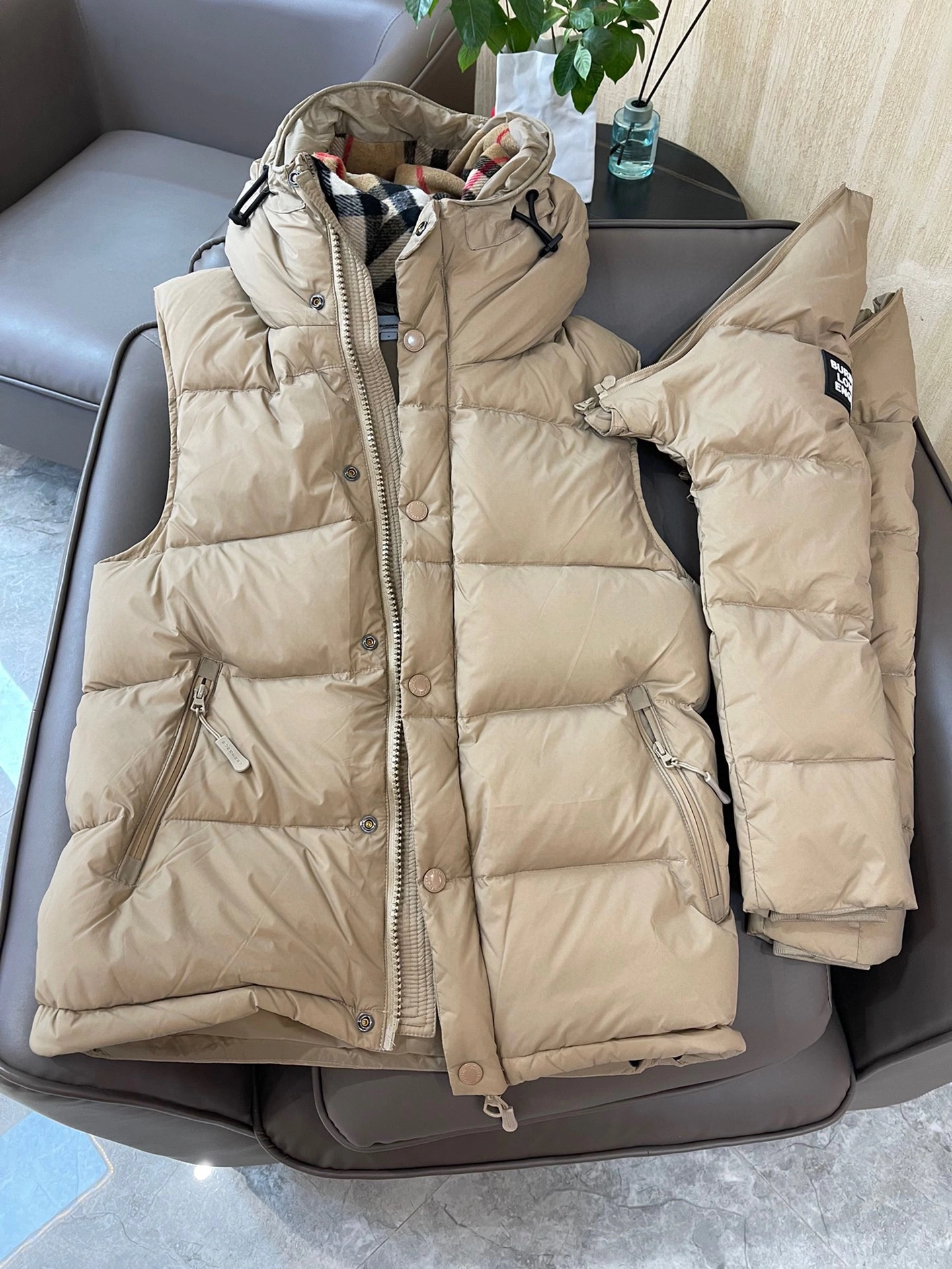 Comfortable Burberry Down Jackets 99068