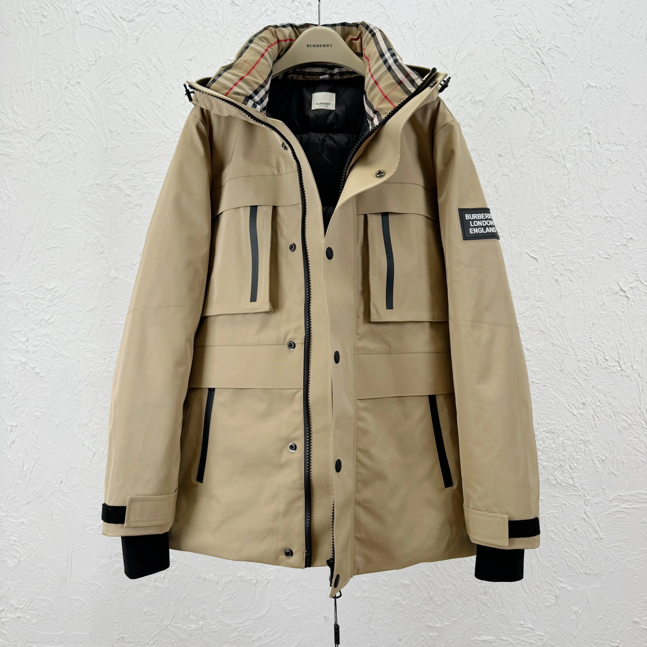 Burberry Down Jackets Seasonal 106066