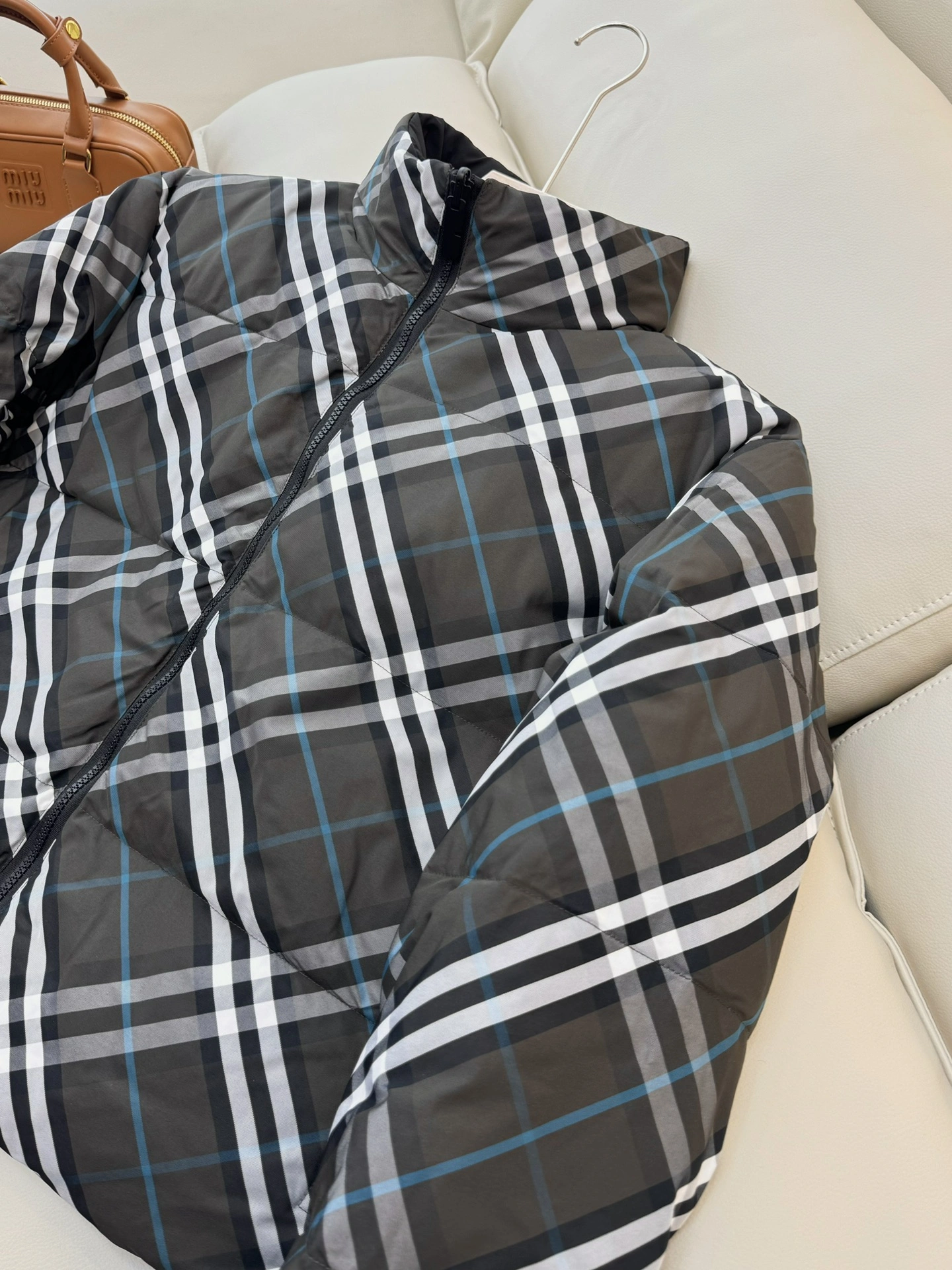 Burberry Down Jackets Trendy 106103