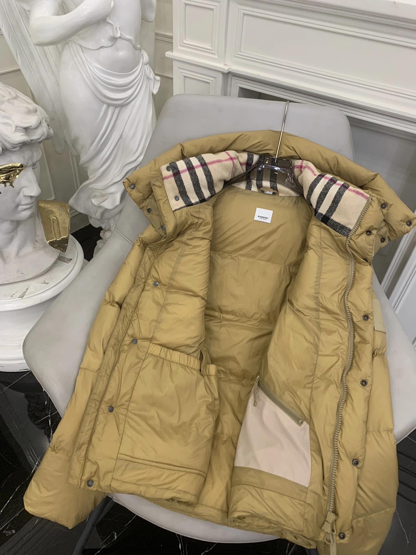 Burberry Down Jackets Vibrant 106064