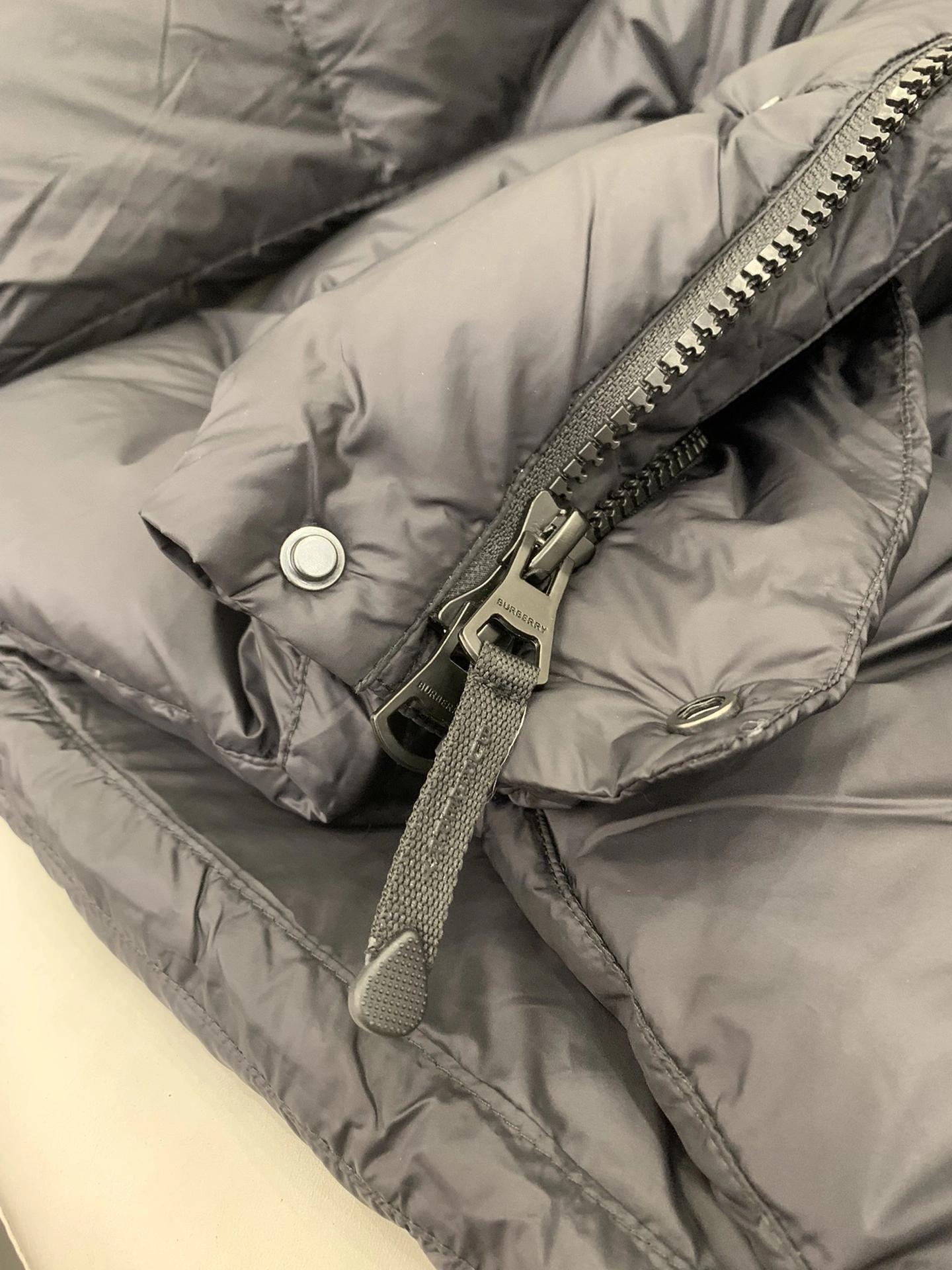 Original Burberry Down Jackets 106118