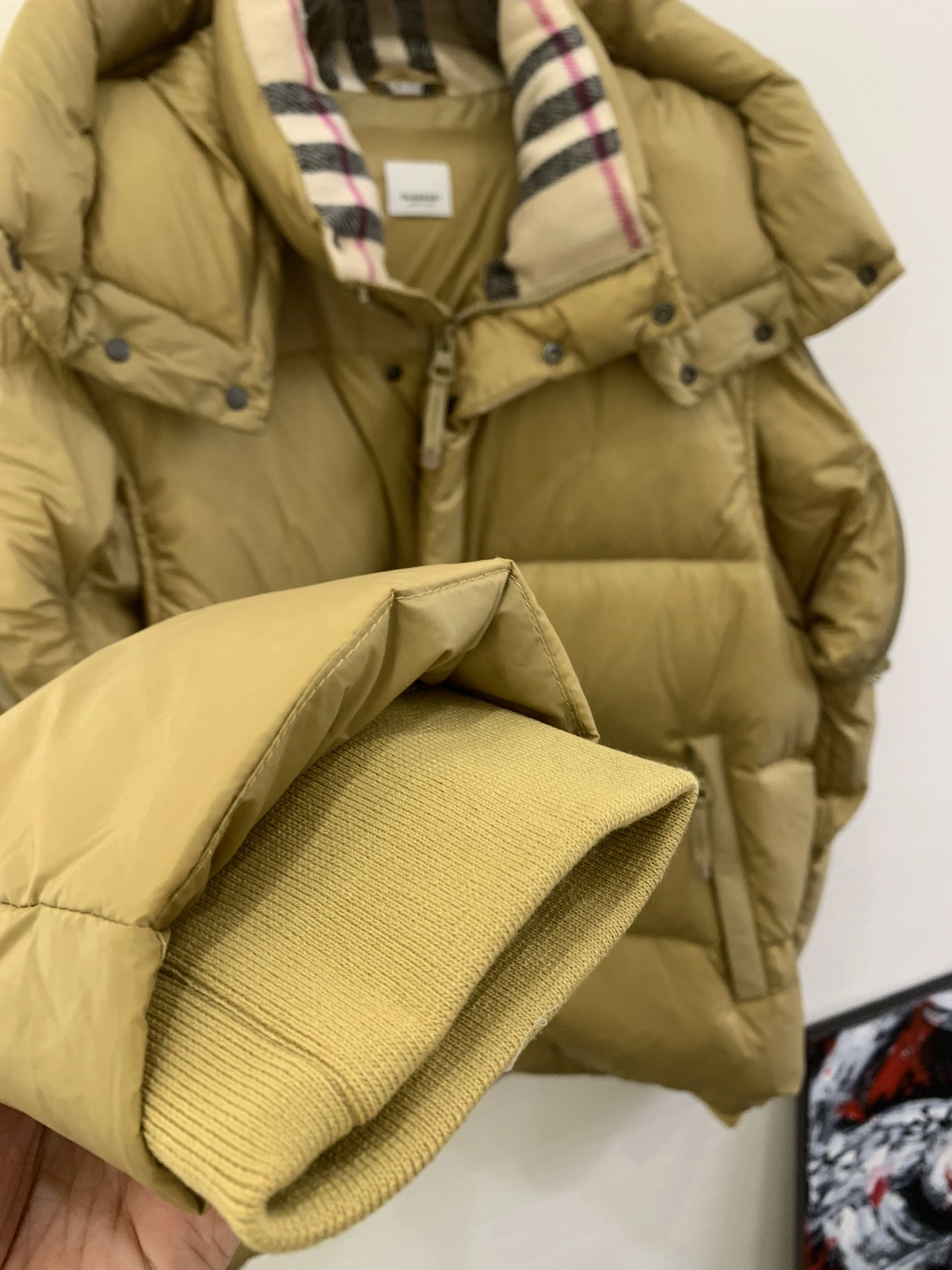 Original Burberry Down Jackets 106120