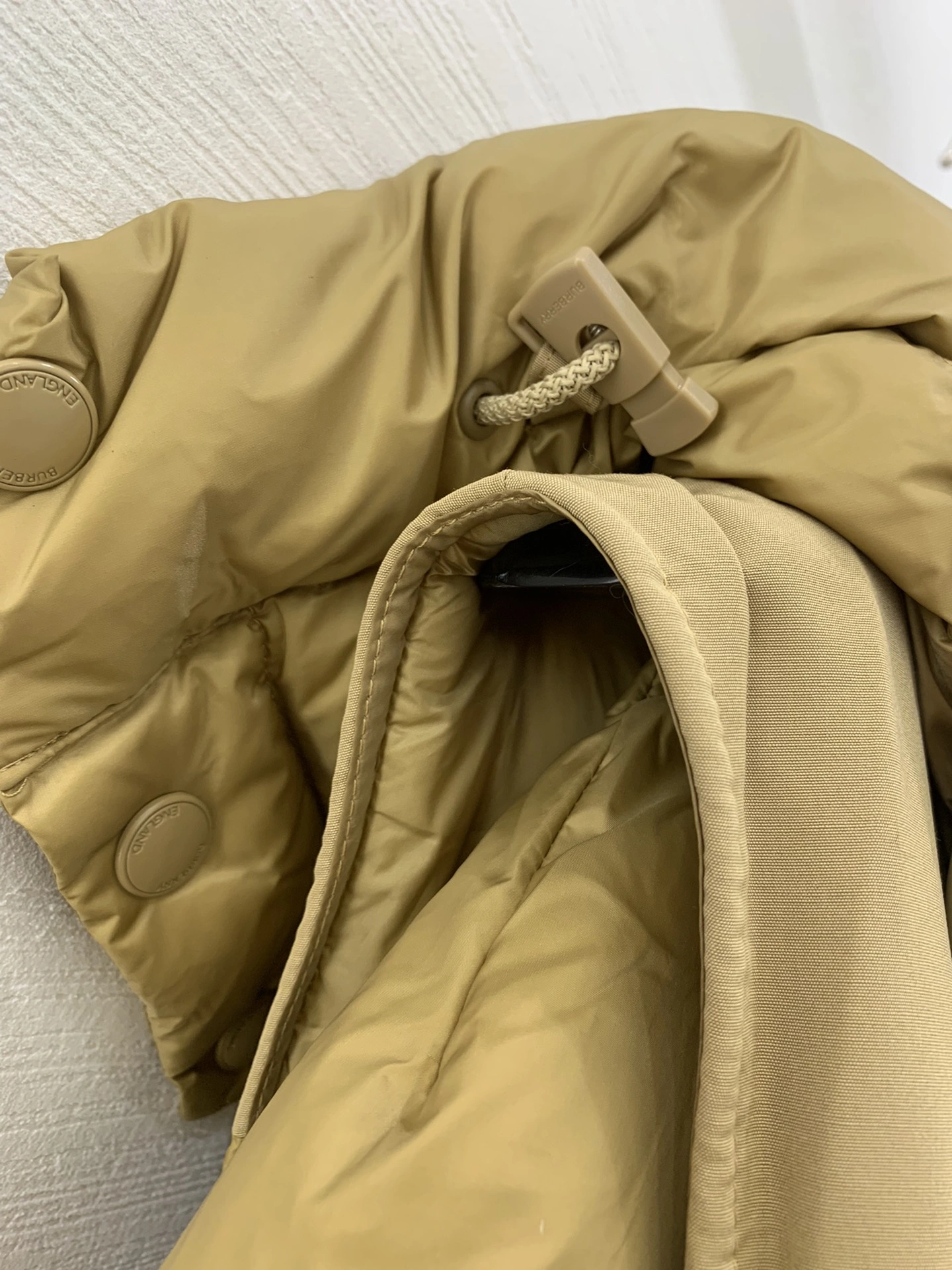 Original Burberry Down Jackets 106120