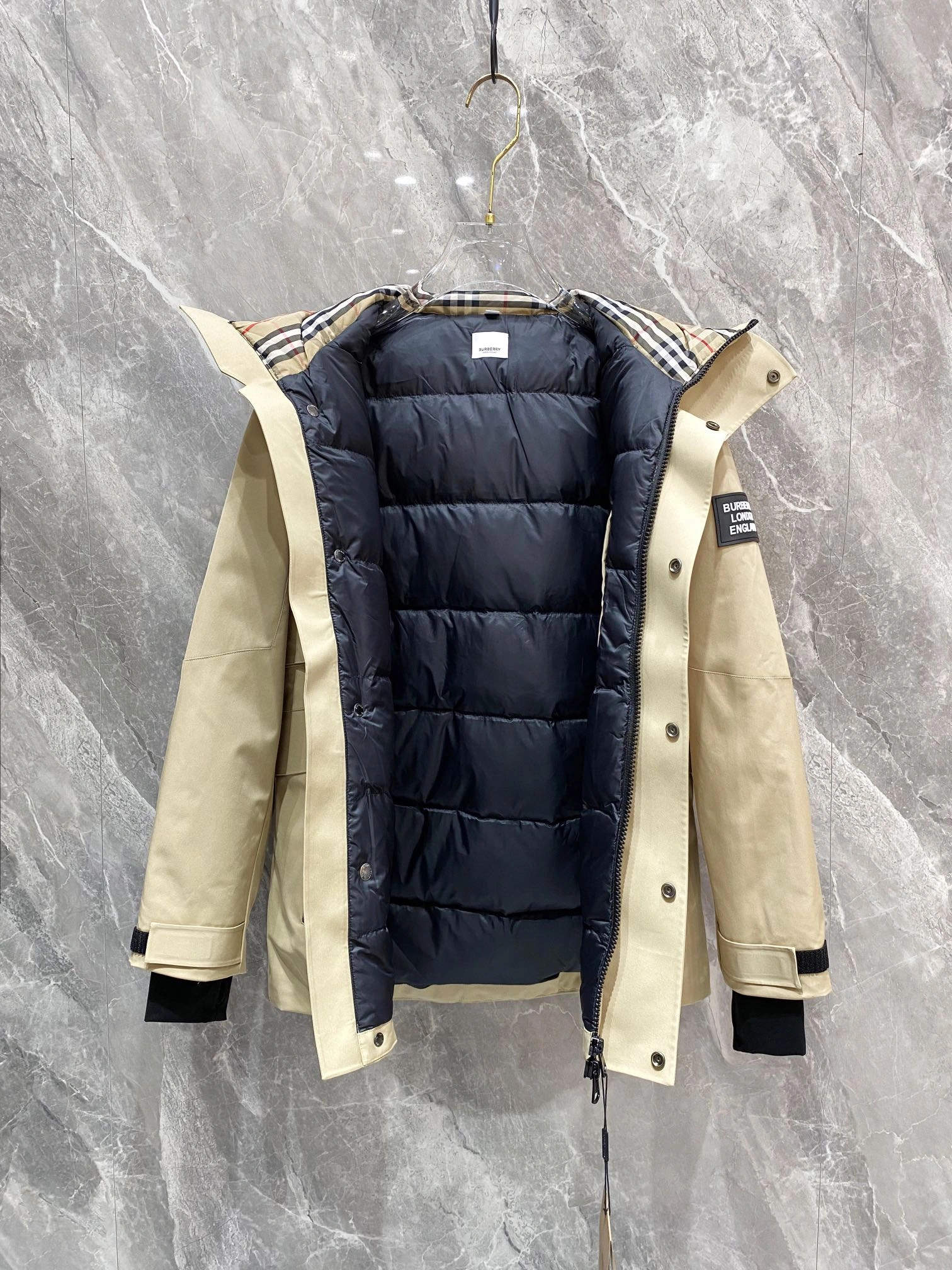 MultiPurpose Burberry Down Jackets 106061