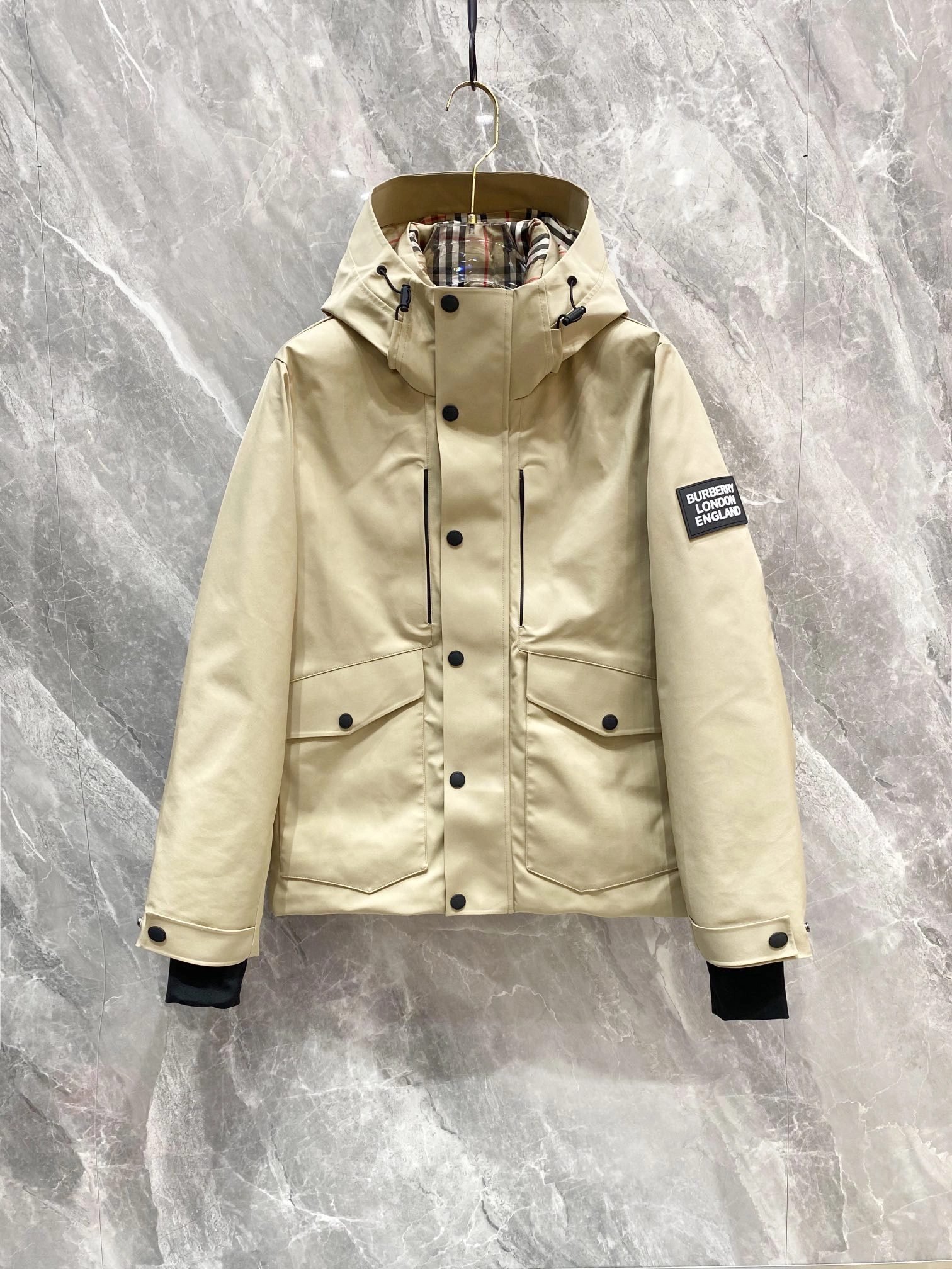 Functional Burberry Down Jackets 106104