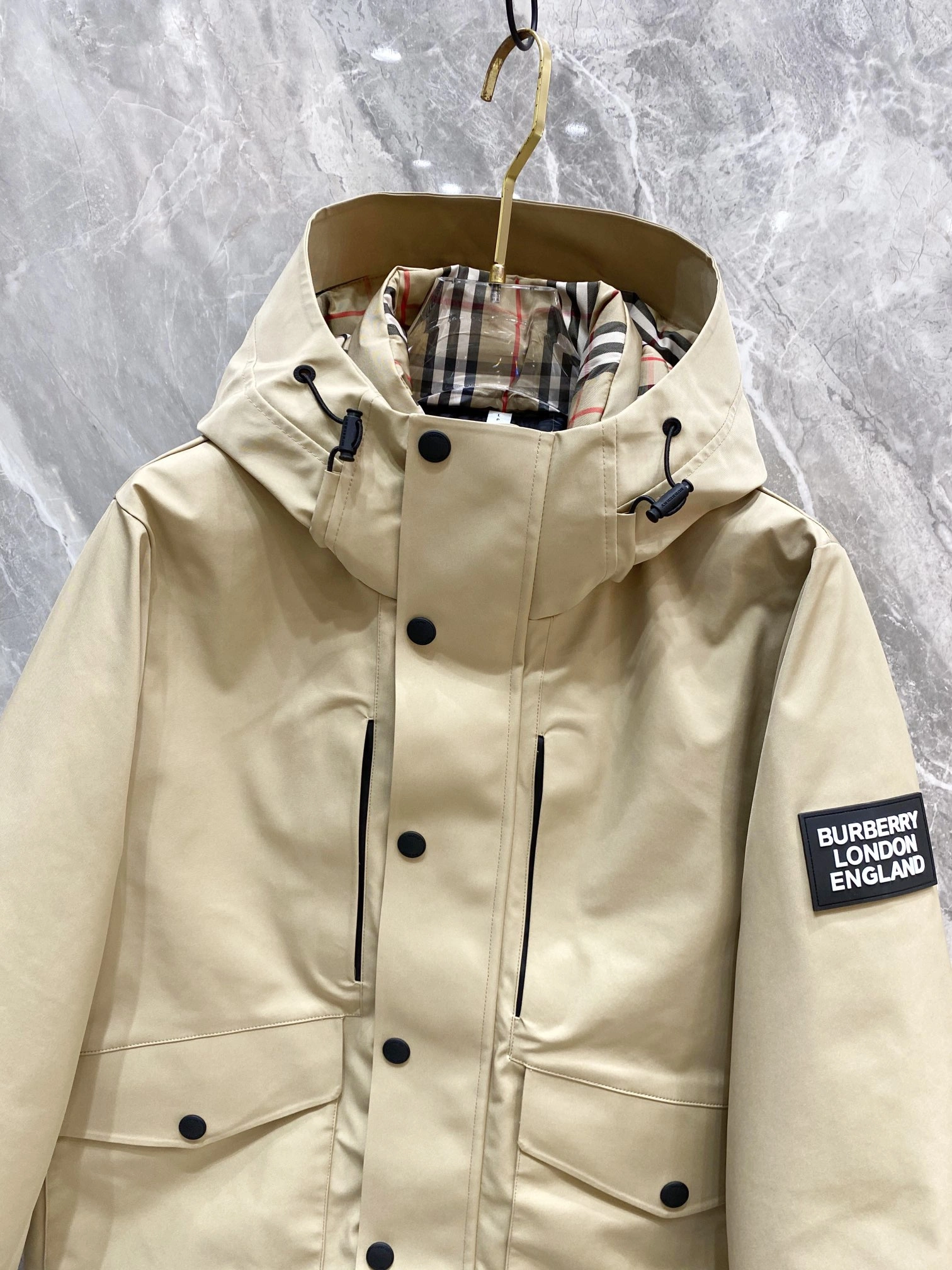 Functional Burberry Down Jackets 106104