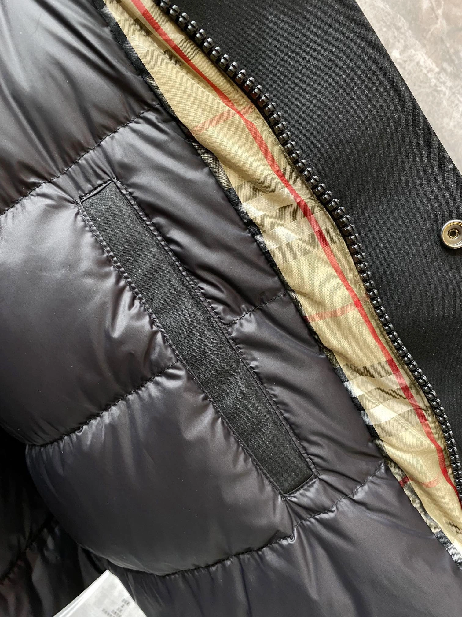 Burberry Down Jackets SportInspired 106094