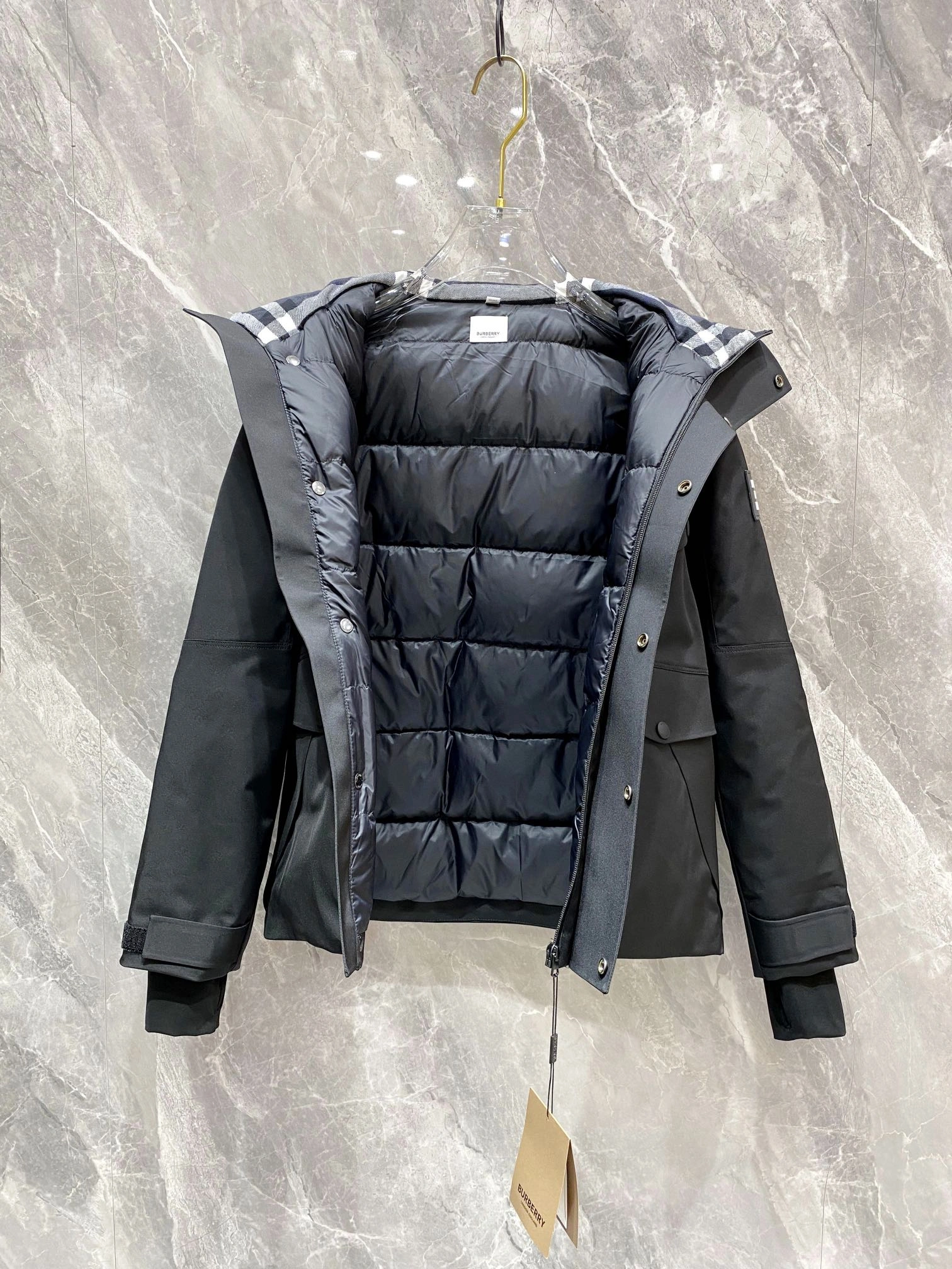 EasyMatch Burberry Down Jackets 106055