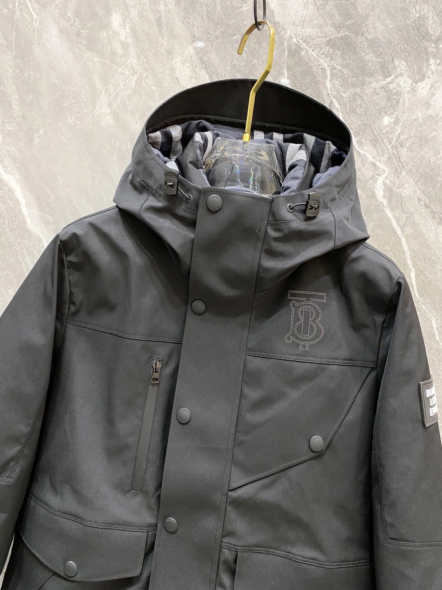 EasyMatch Burberry Down Jackets 106055
