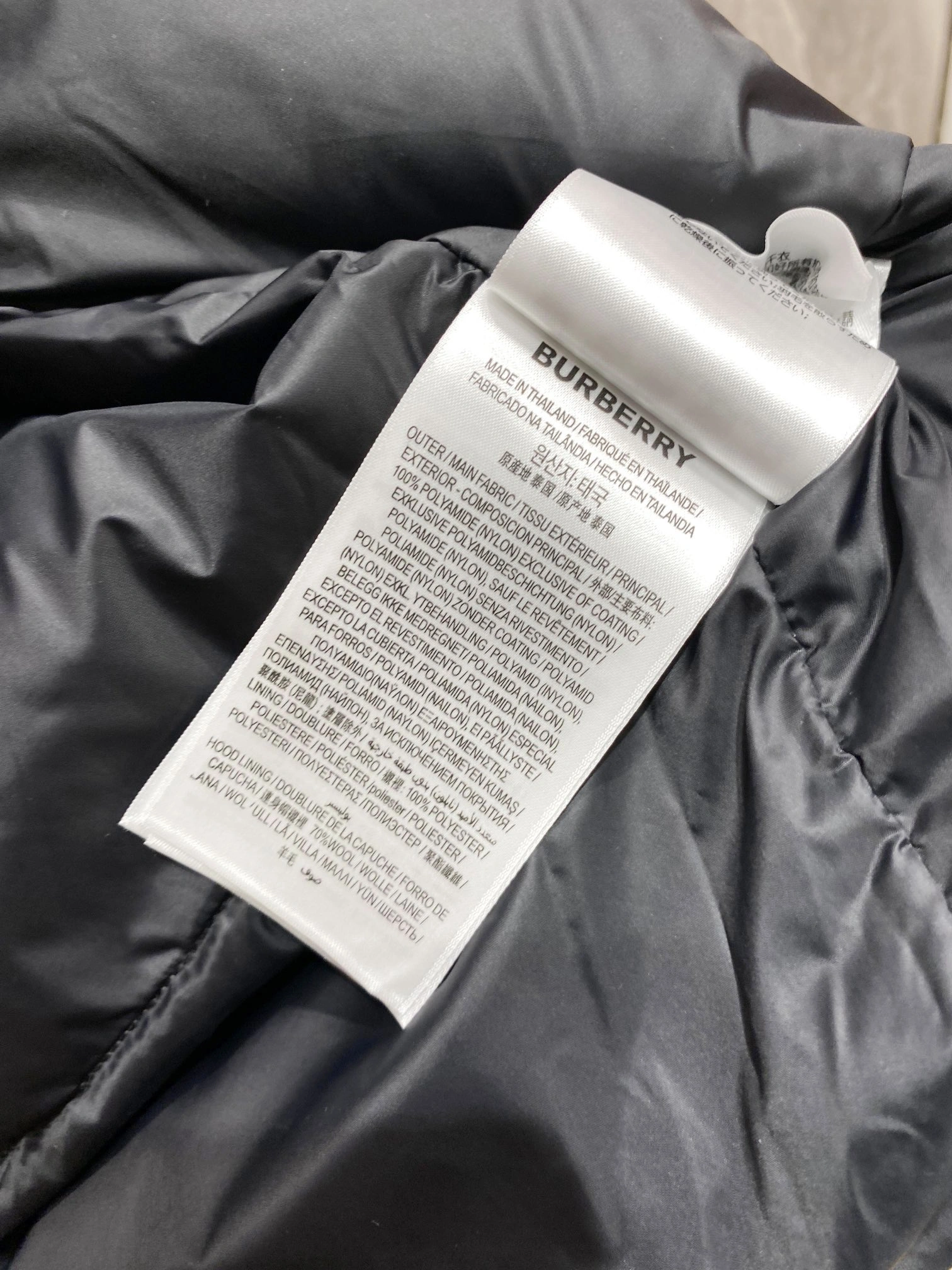 Burberry Down Jackets SmoothTexture 106056
