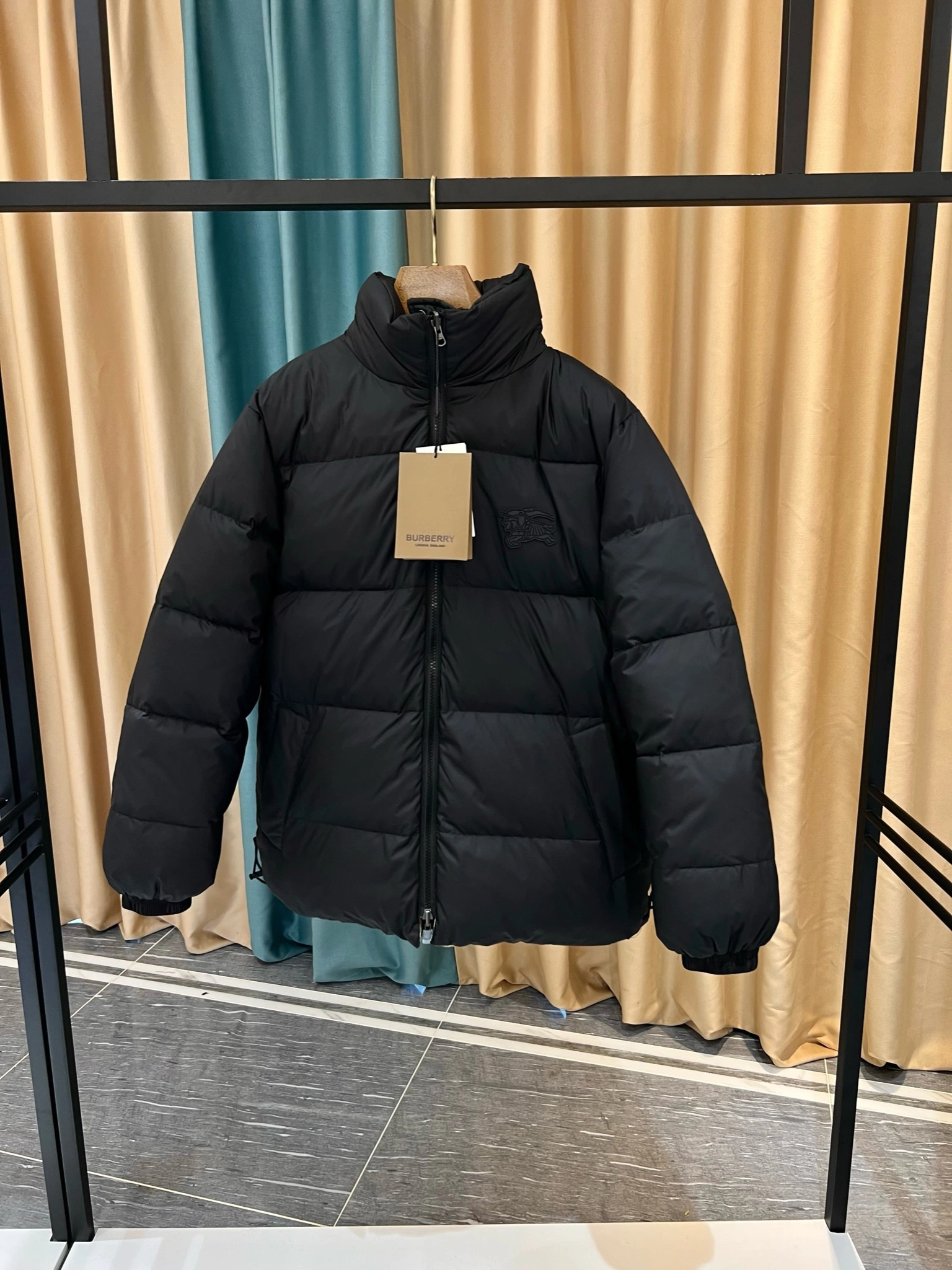 Youthful Burberry Down Jackets 106052
