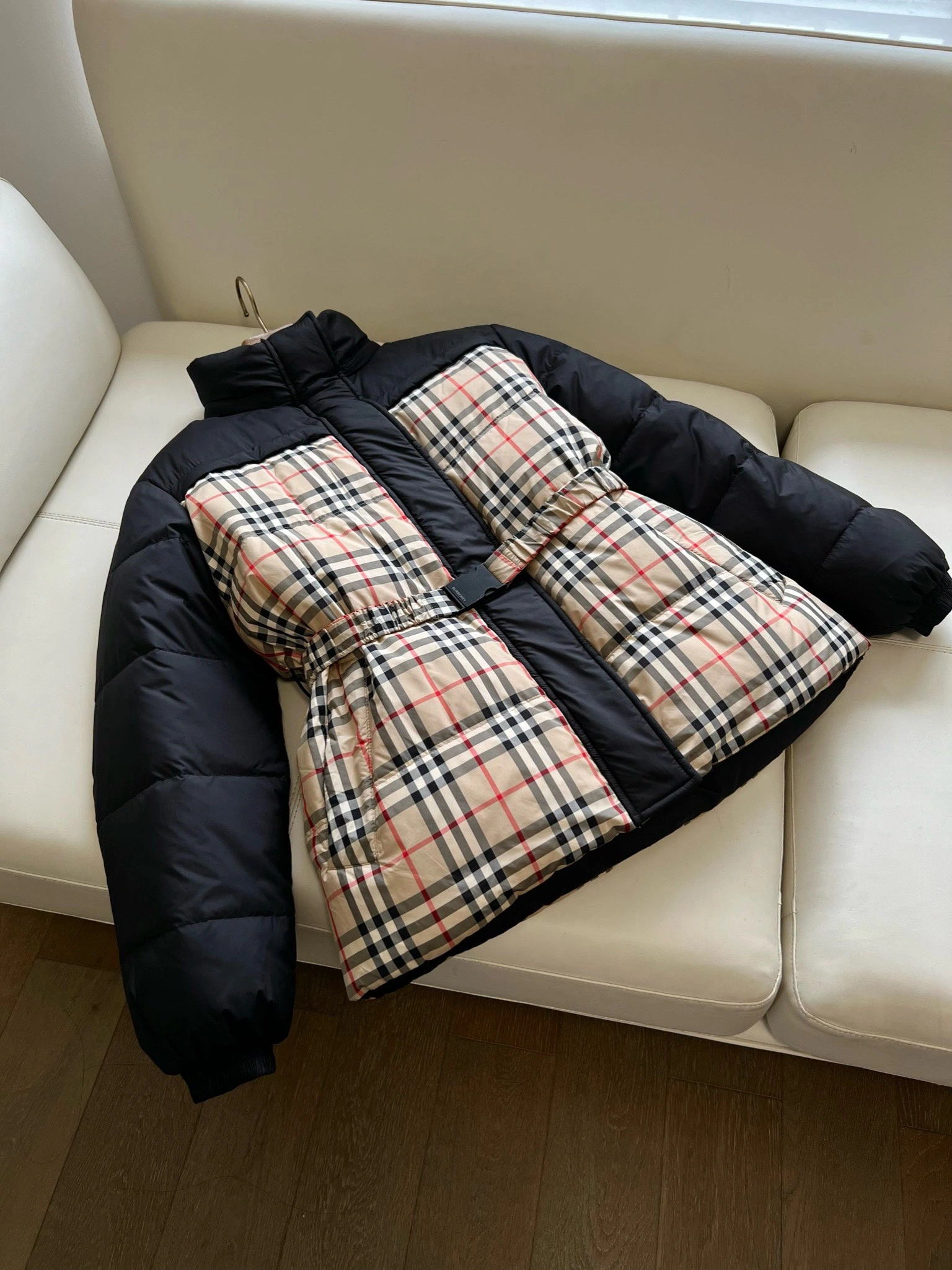 OnTrend Burberry Down Jackets 106091