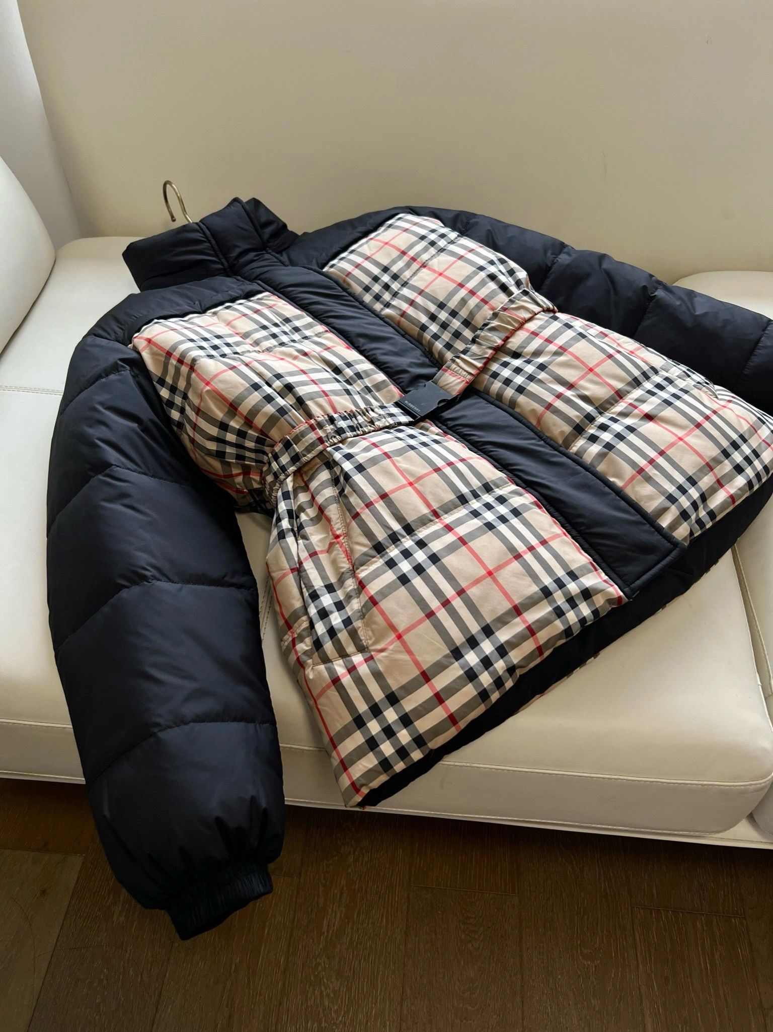 OnTrend Burberry Down Jackets 106091