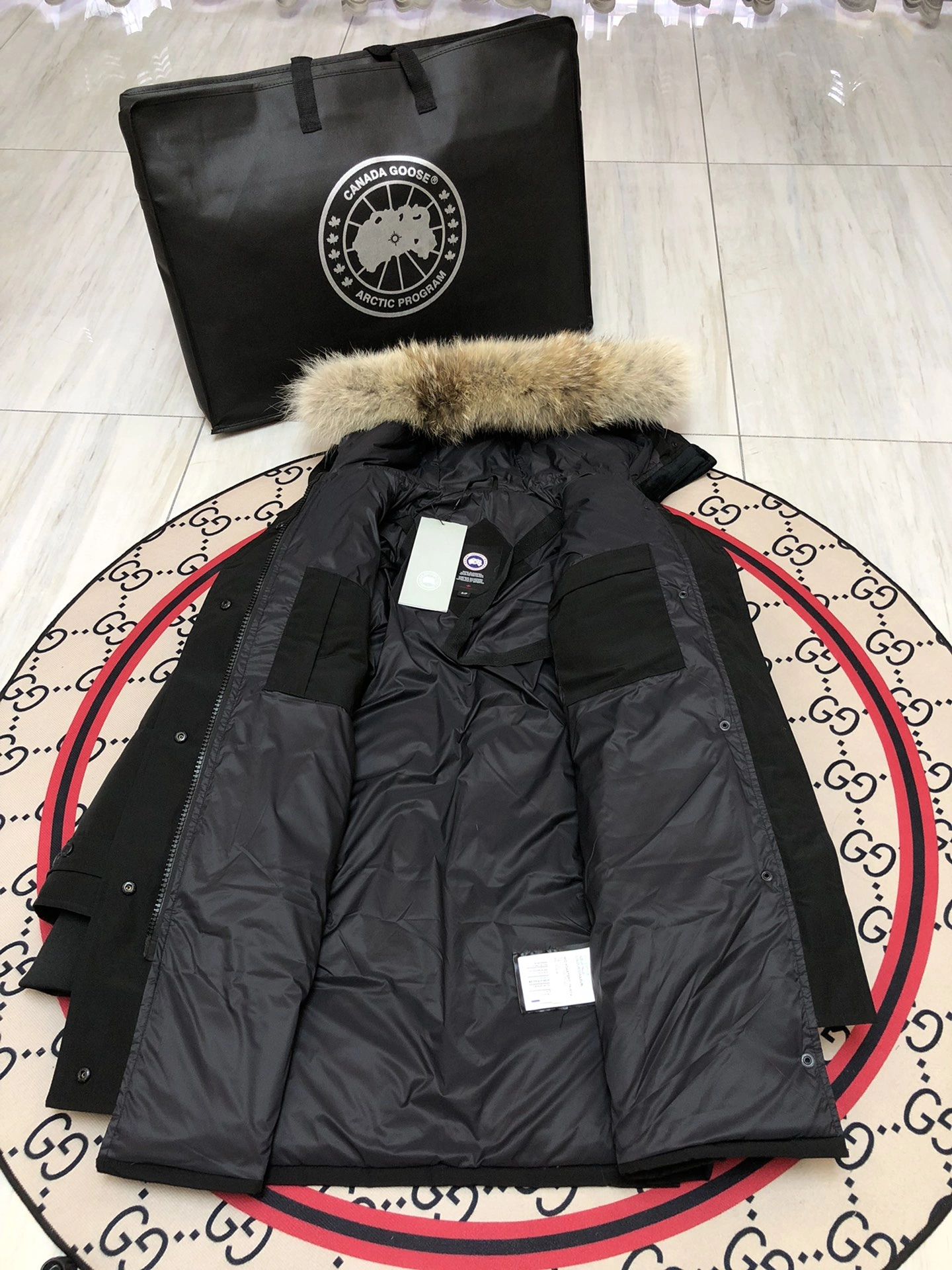 Contemporary Burberry Down Jackets 106047