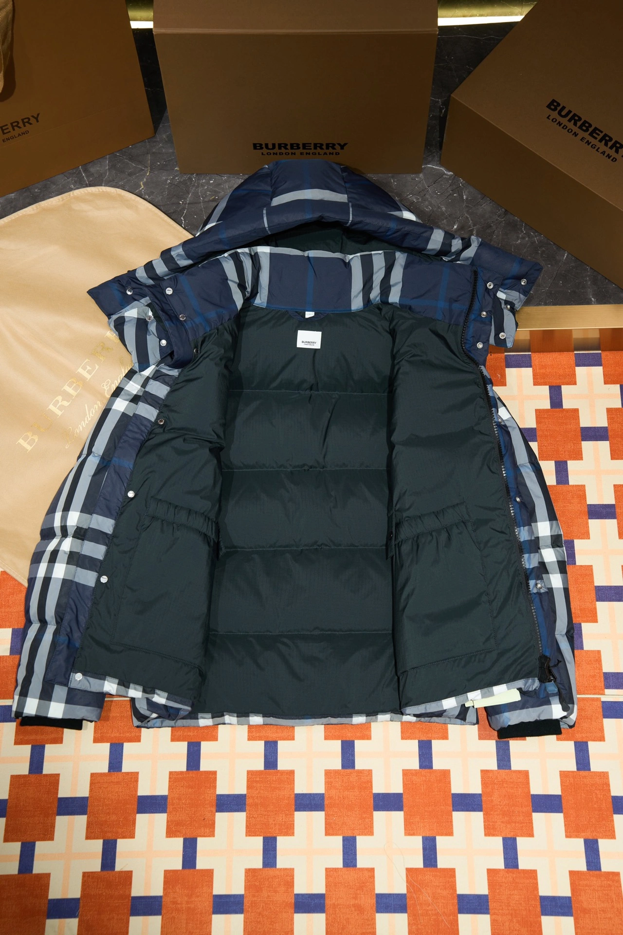 Burberry Down Jackets AllSeason 106048