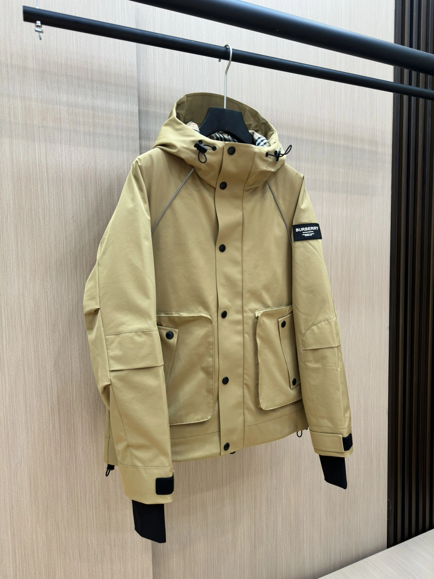 Burberry Down Jackets Sophisticated 106045