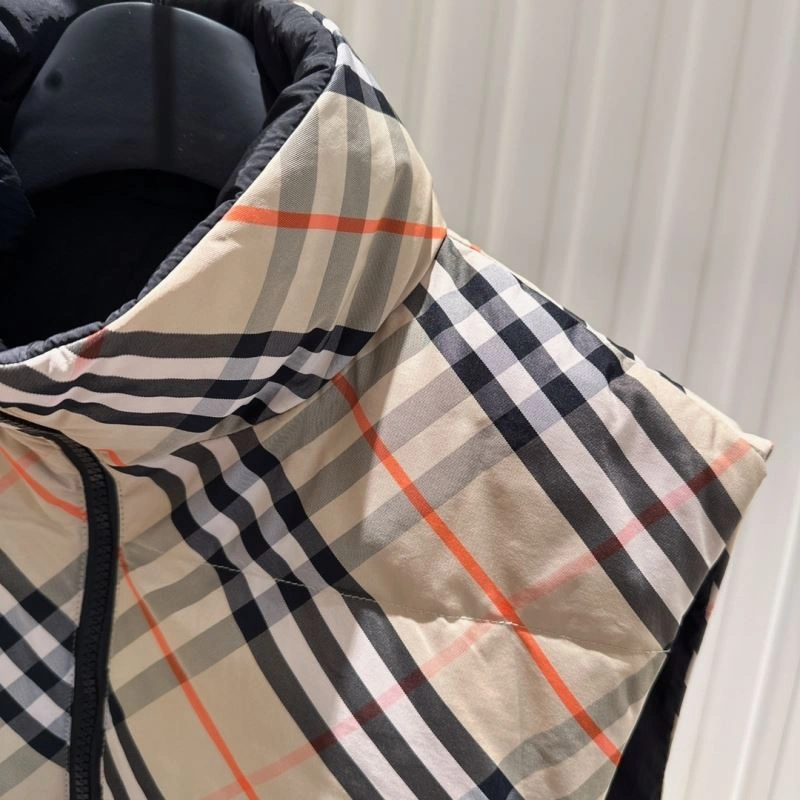 Compact Burberry Down Jackets 106033