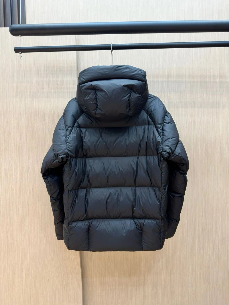 Burberry Down Jackets Stylish 106010