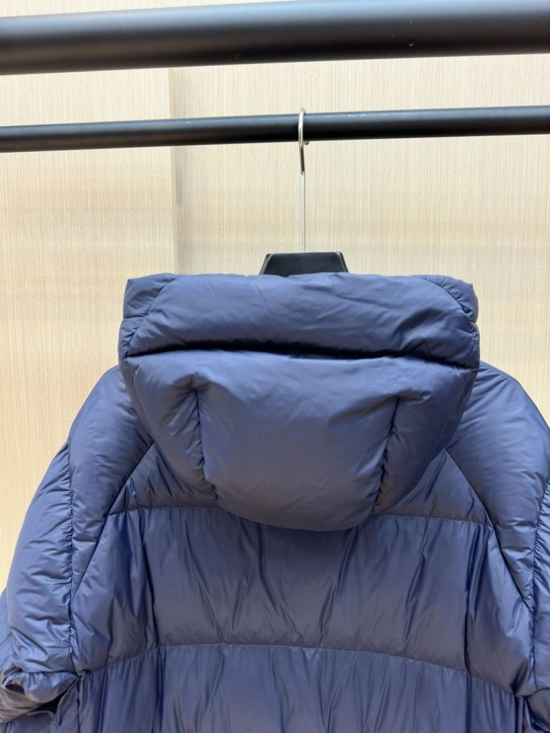 Snug Burberry Down Jackets 105976