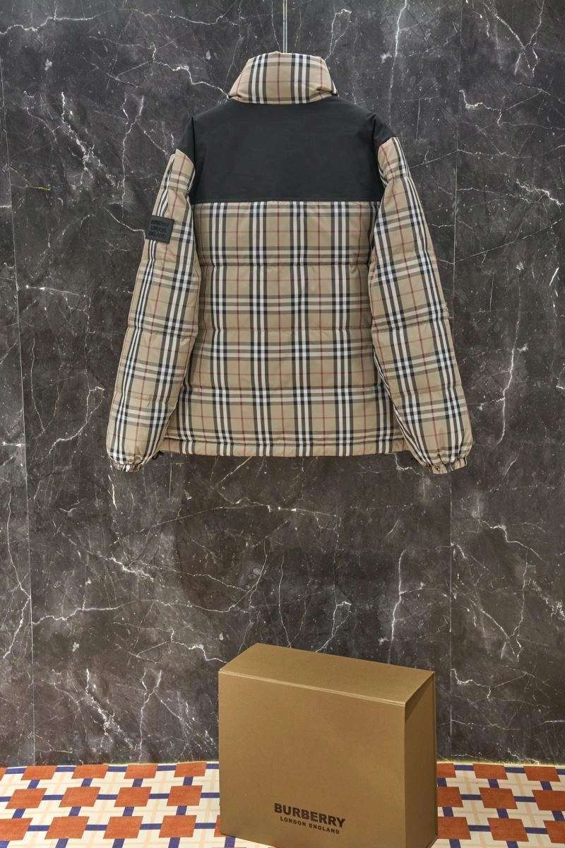 Sporty Burberry Down Jackets 105974