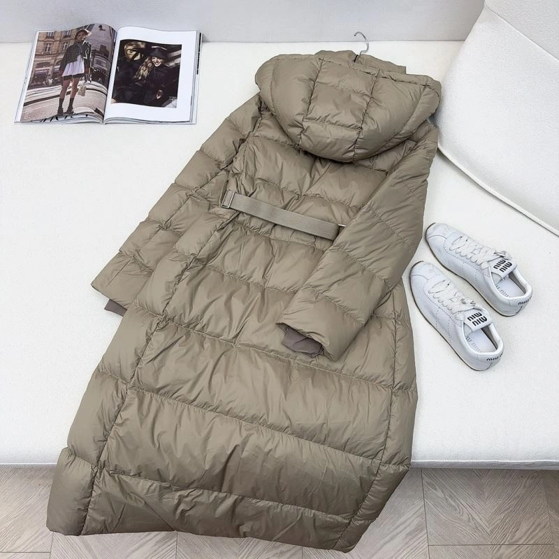 Minimalist Burberry Down Jackets 105992