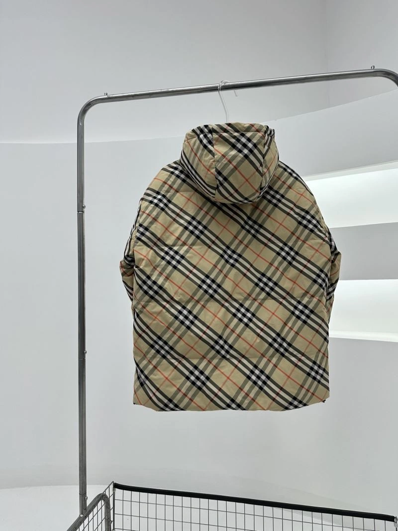 Seasonal Burberry Down Jackets 105933