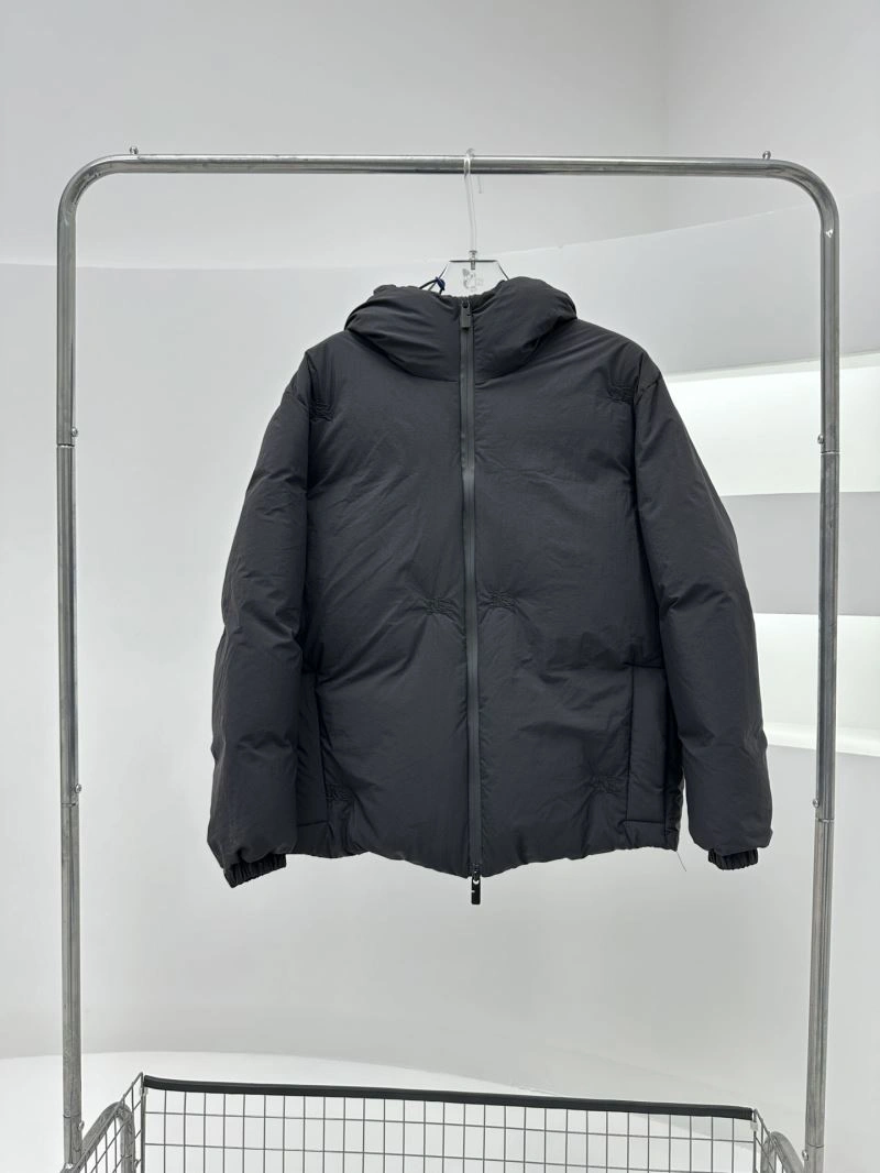 Timeless Burberry Down Jackets 105915