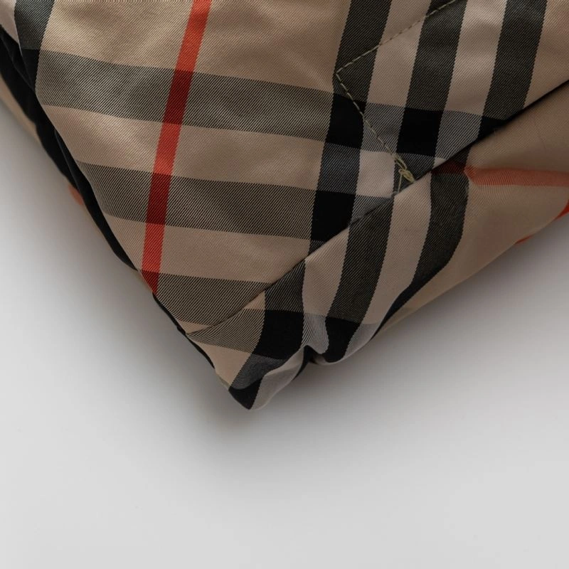 Breathable Burberry Down Jackets 102862