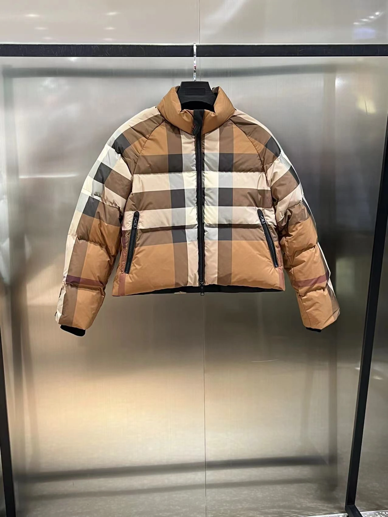 Stylish Burberry Down Jackets 106039