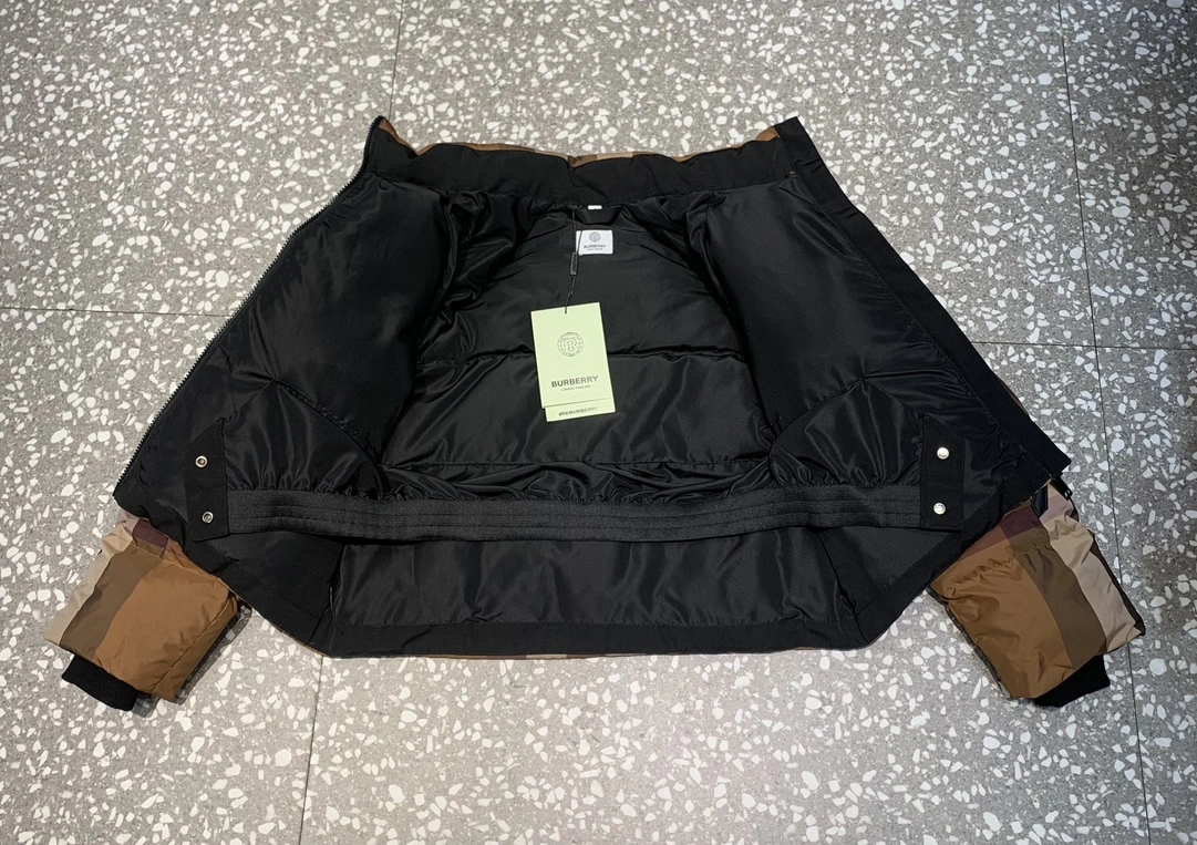 Stylish Burberry Down Jackets 106039