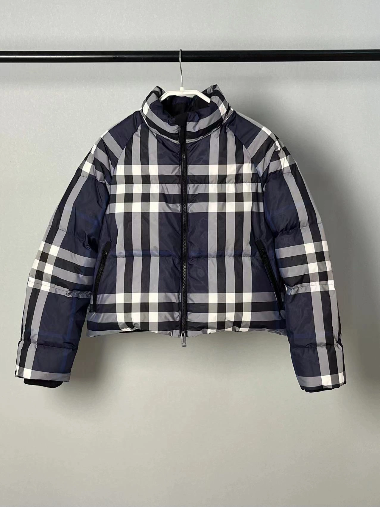BestValue Burberry Down Jackets 106038