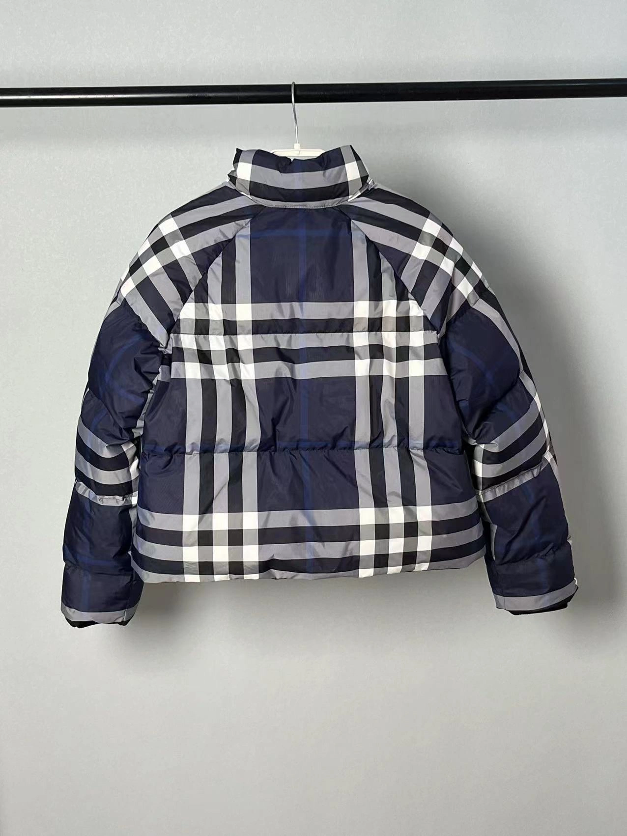 BestValue Burberry Down Jackets 106038