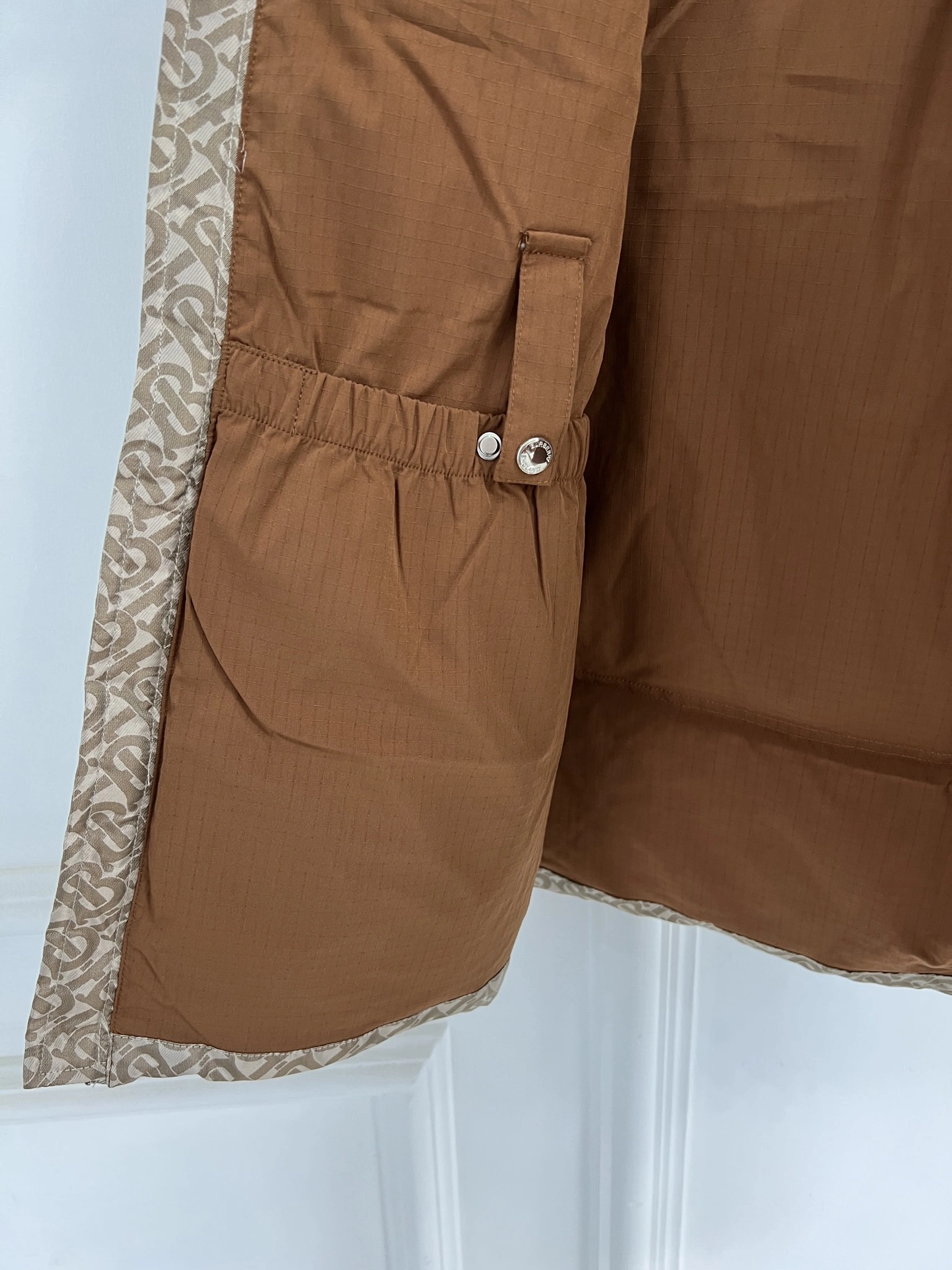 MoistureWicking Burberry Down Jackets 106036