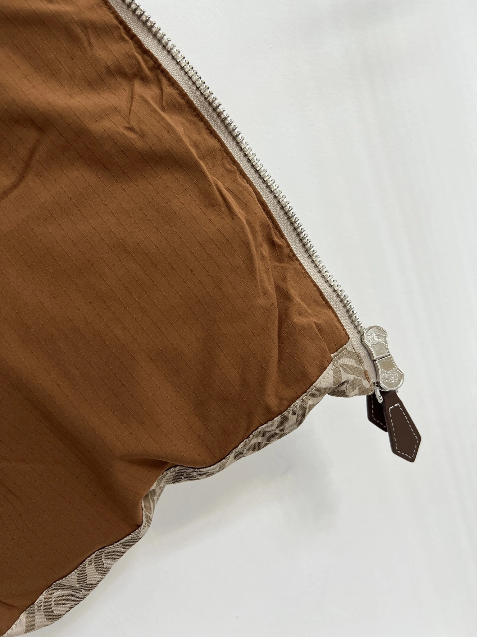 MoistureWicking Burberry Down Jackets 106036