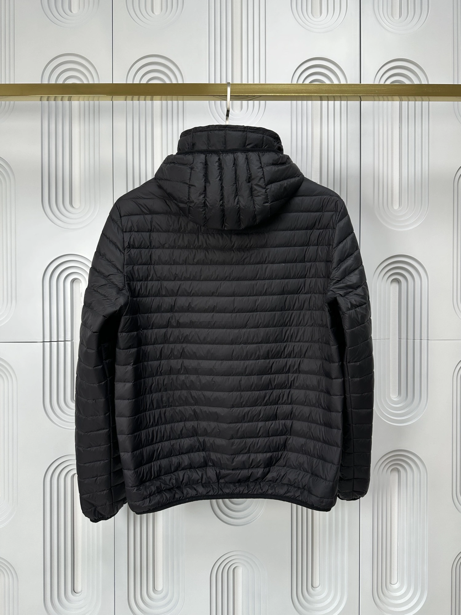 Sustainable Burberry Down Jackets 106028