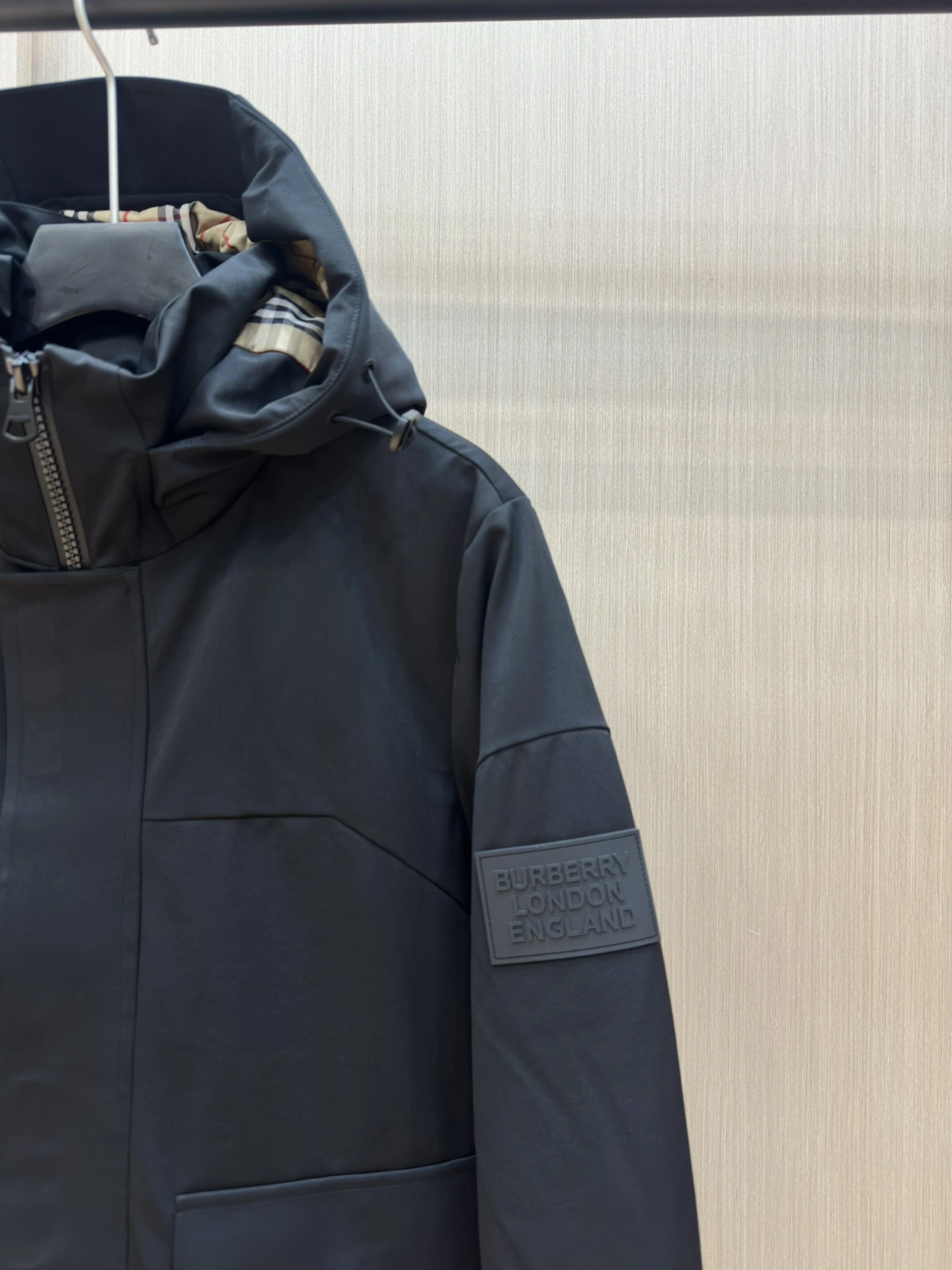 Durable Burberry Down Jackets 106029
