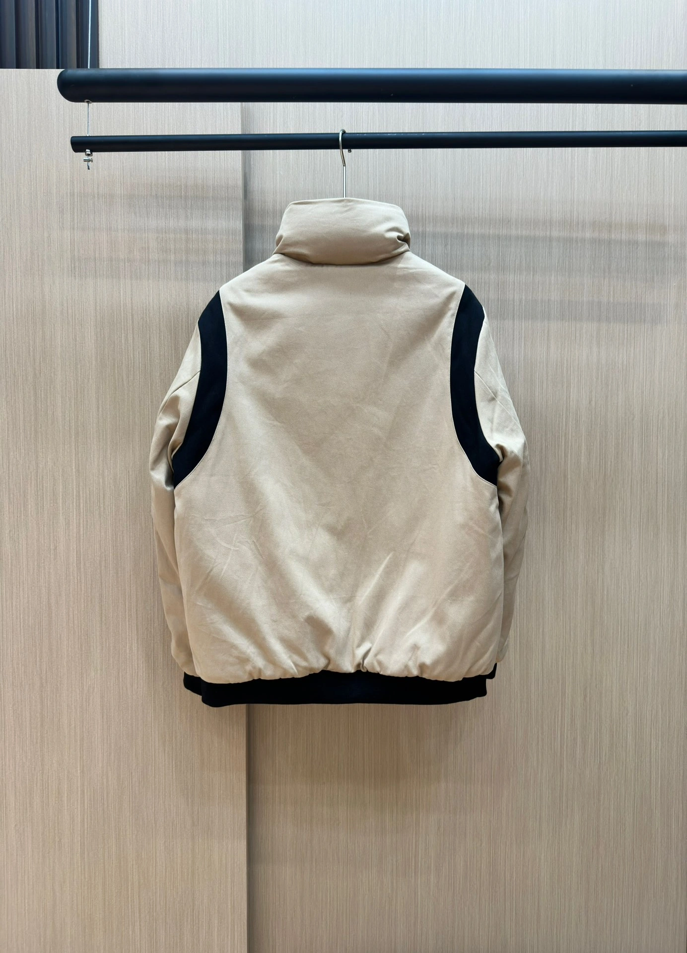 Lightweight Burberry Down Jackets 106024