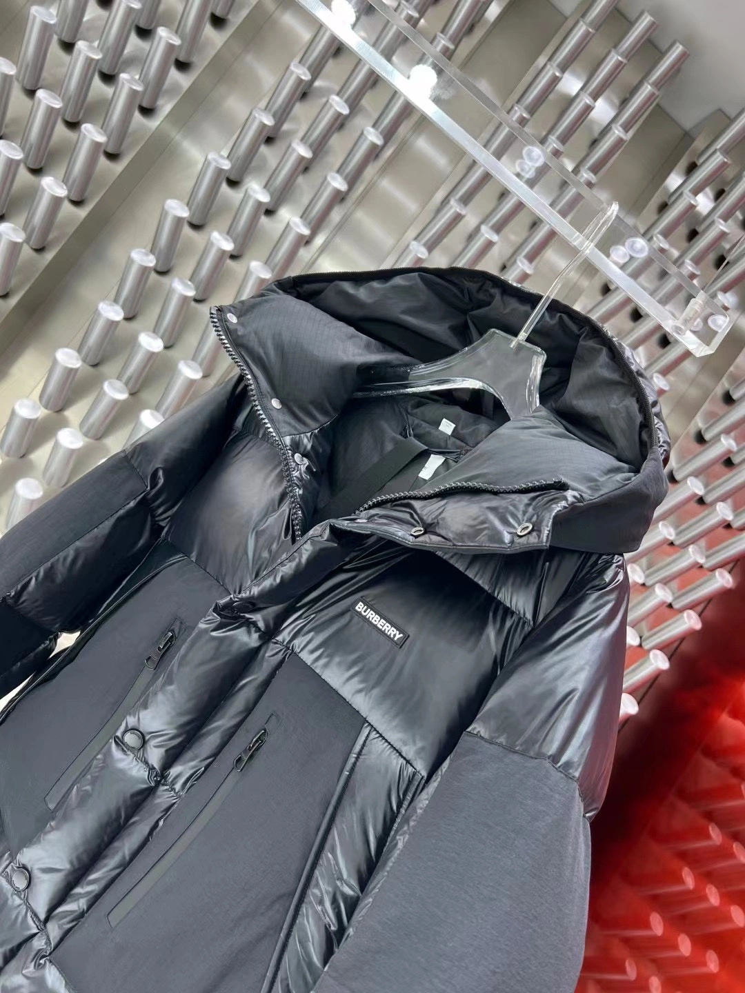 Affordable Burberry Down Jackets 106059