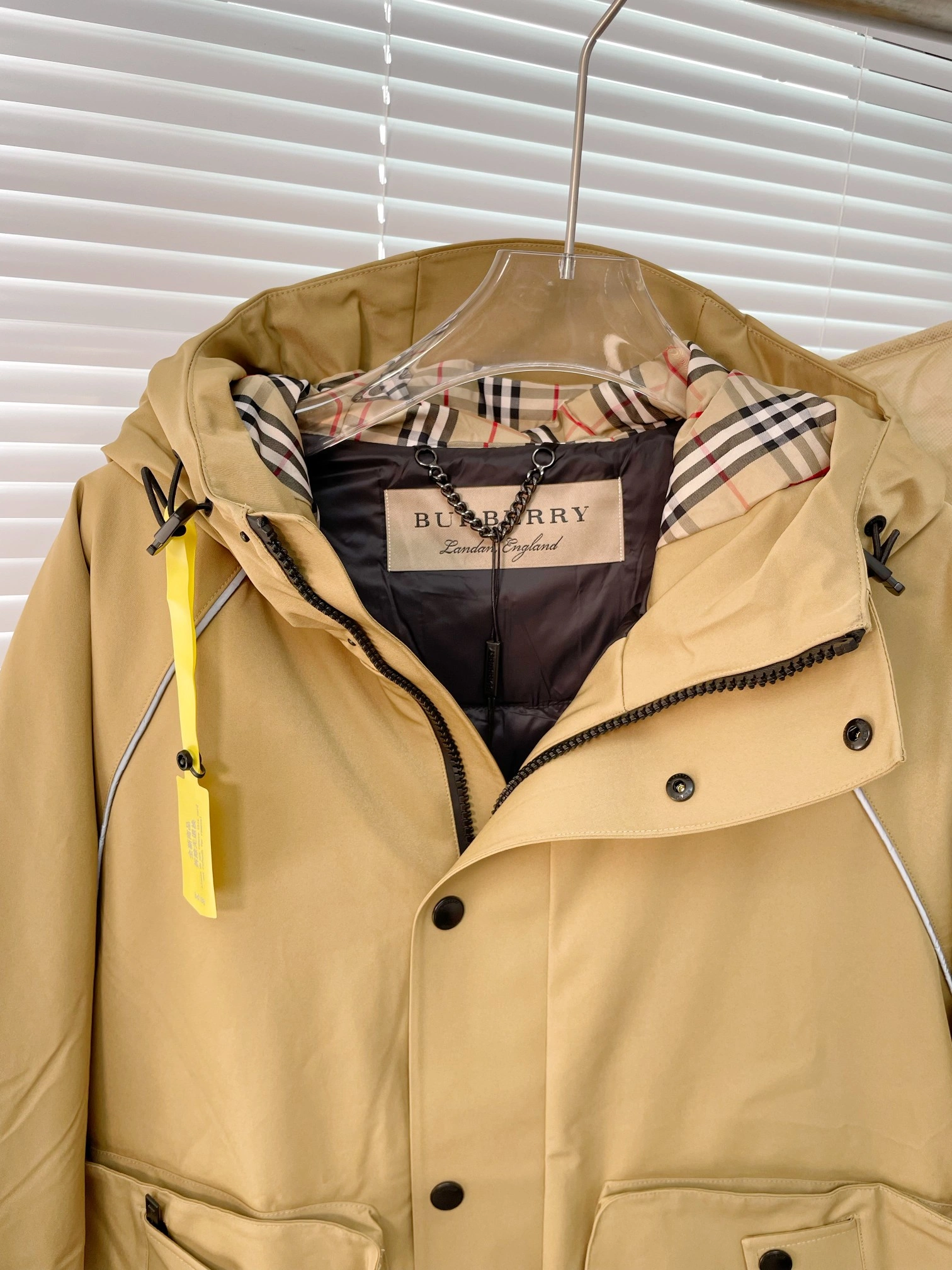 Burberry Down Jackets Breathable 106009