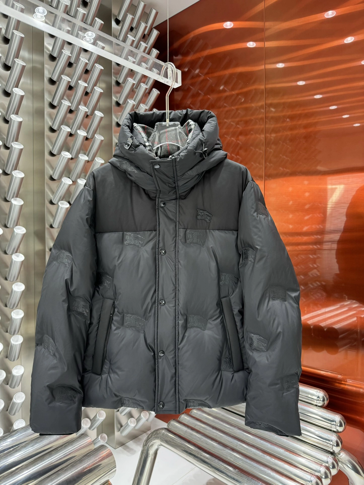 Burberry Down Jackets Trendsetting 106003
