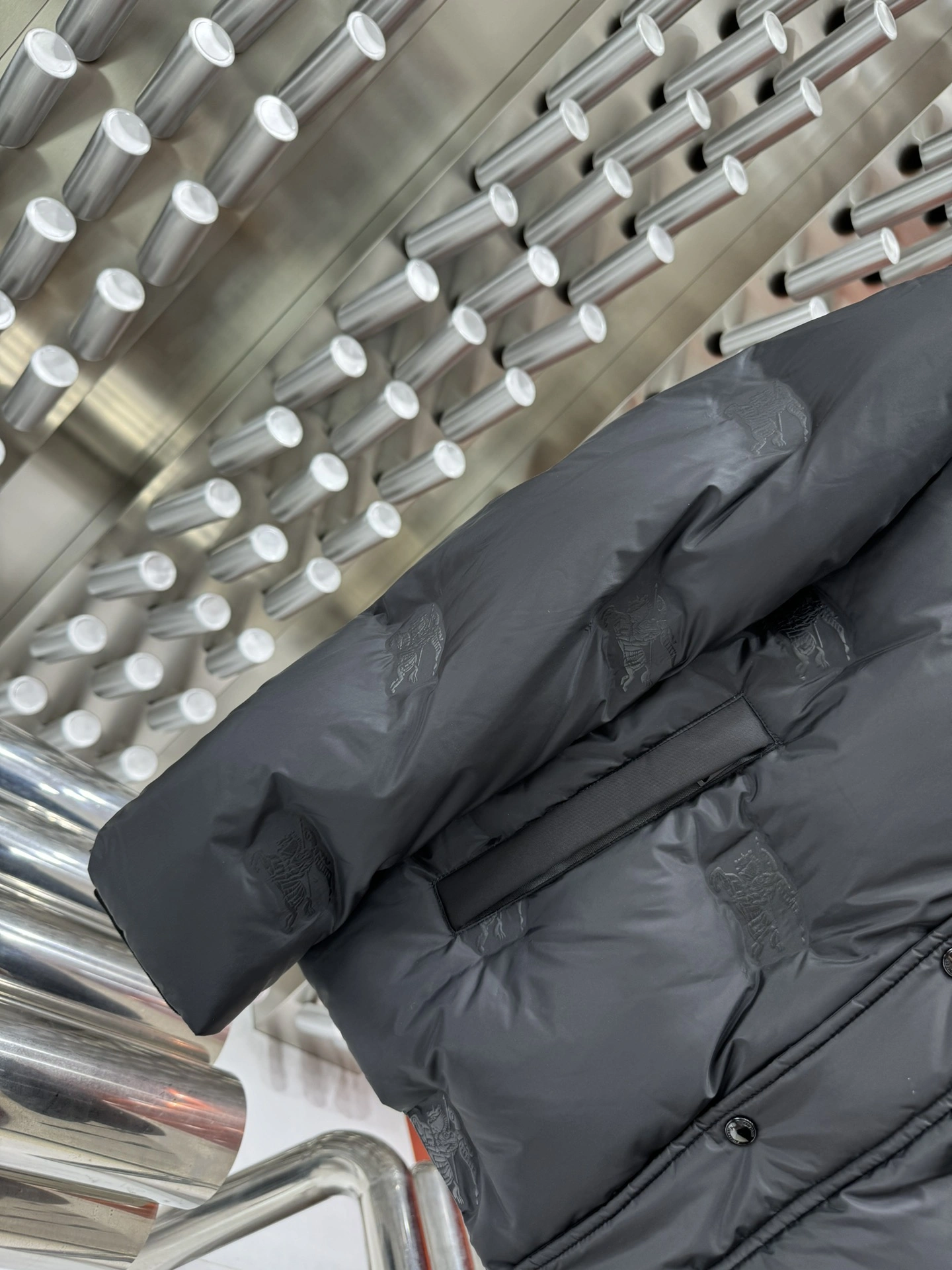 Burberry Down Jackets Trendsetting 106003