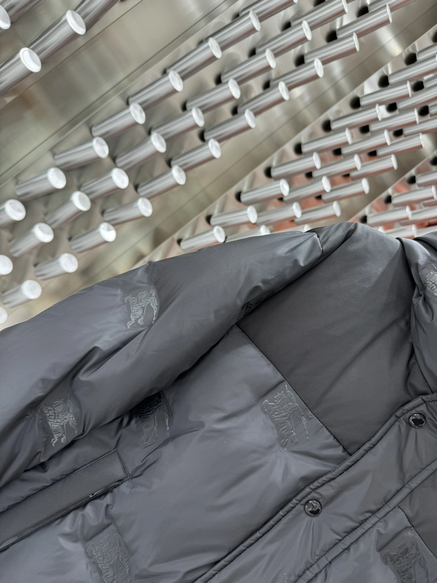 Burberry Down Jackets Trendsetting 106003