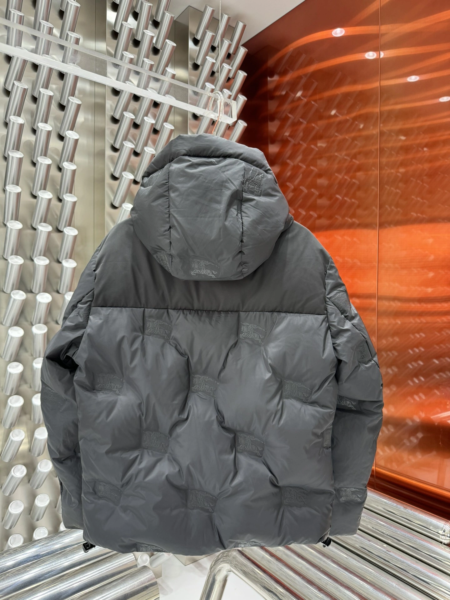 Burberry Down Jackets Trendsetting 106003