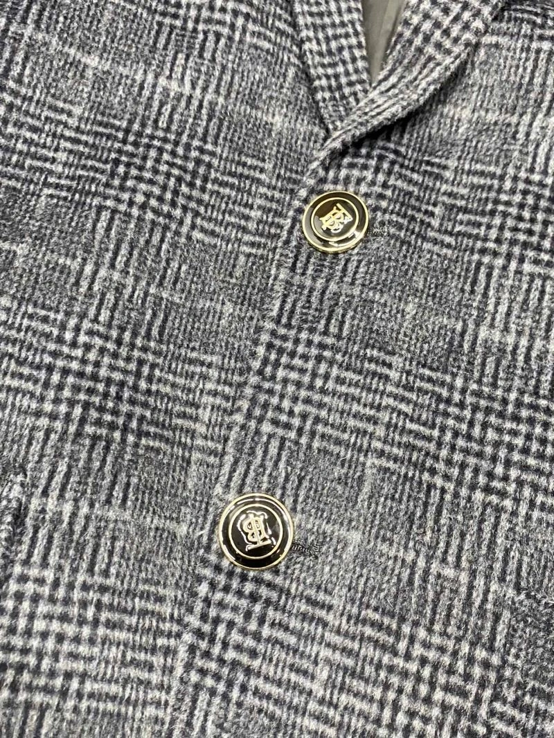 Timeless Burberry Down Jackets 105857