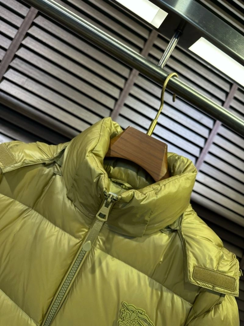 Vibrant Burberry Down Jackets 105844