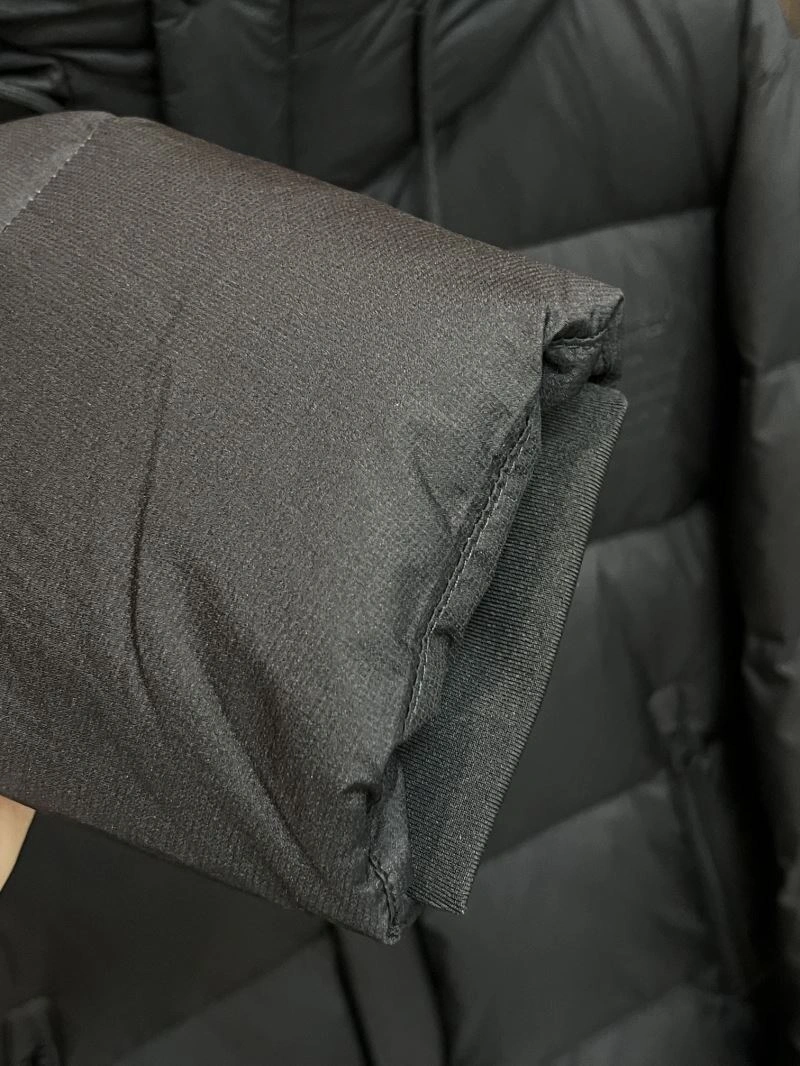 Burberry Down Jackets Efficient 105840