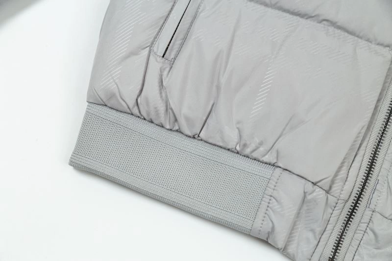 Sustainable Burberry Down Jackets 105834