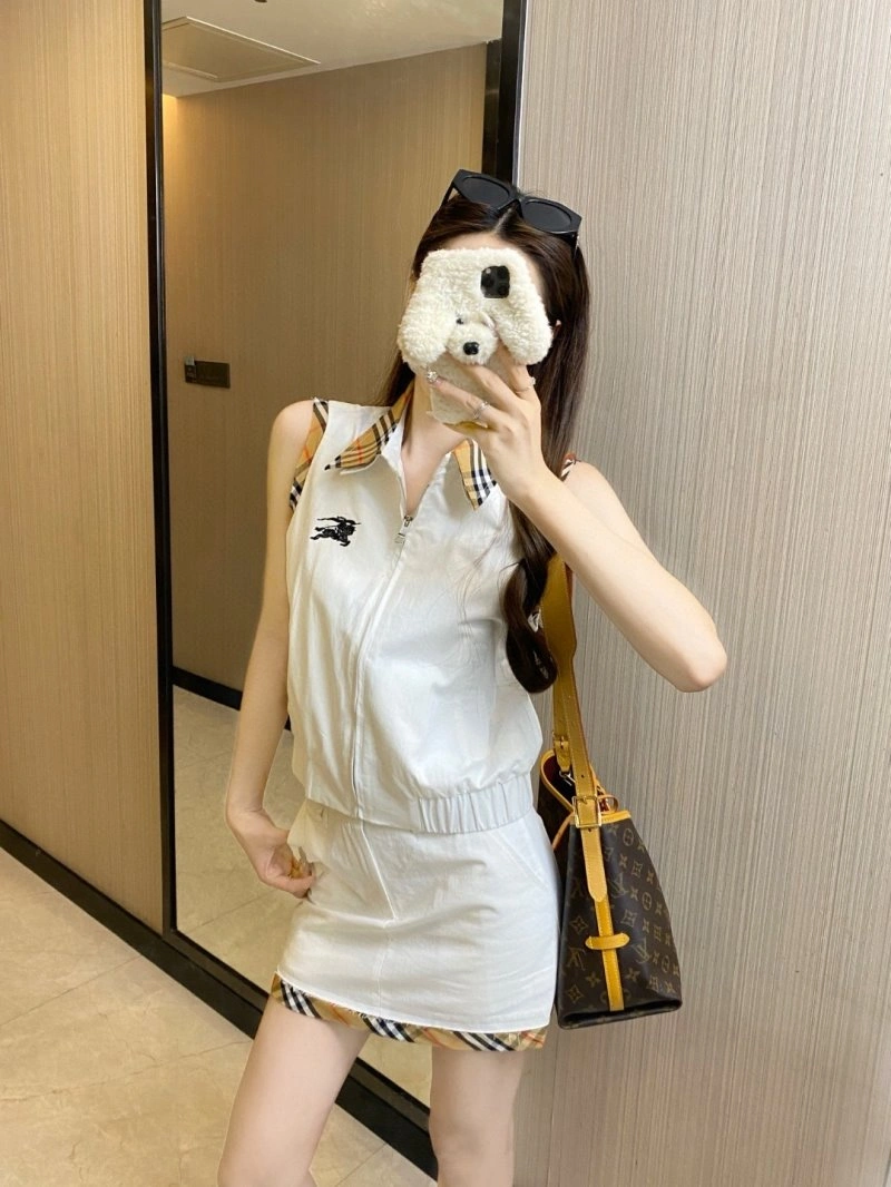 Timeless Burberry Dress Suits 99183